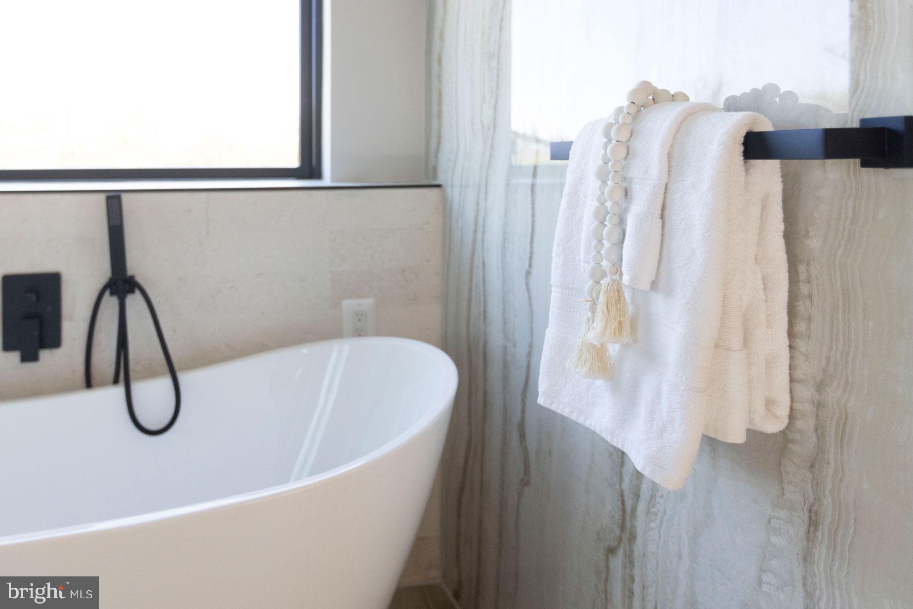 ASHTON HEIGHTS - Residential