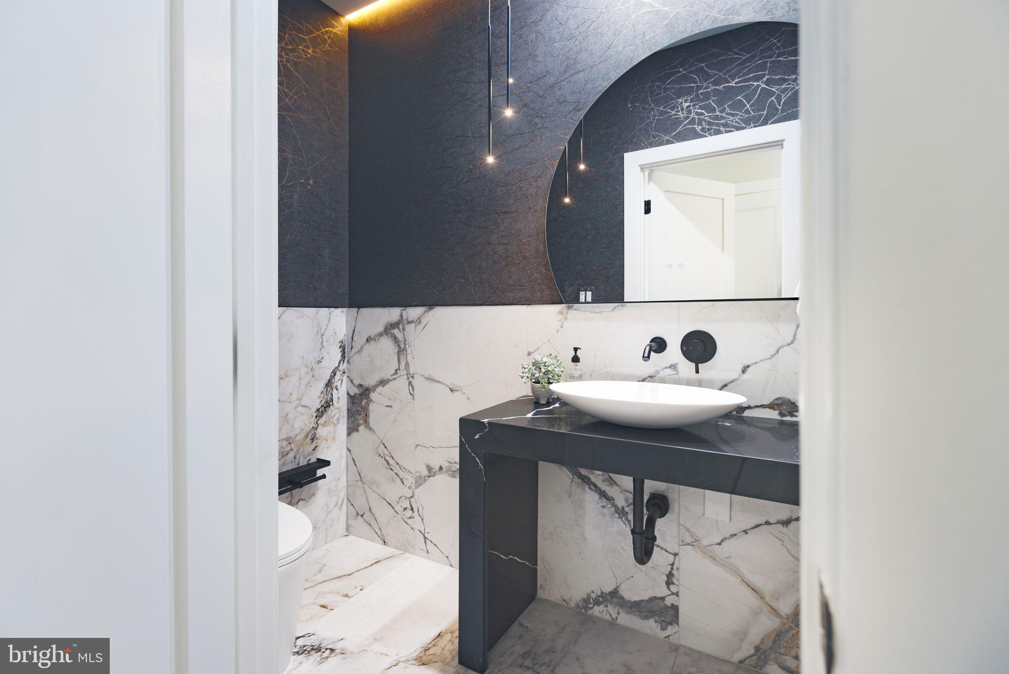 ASHTON HEIGHTS - Residential