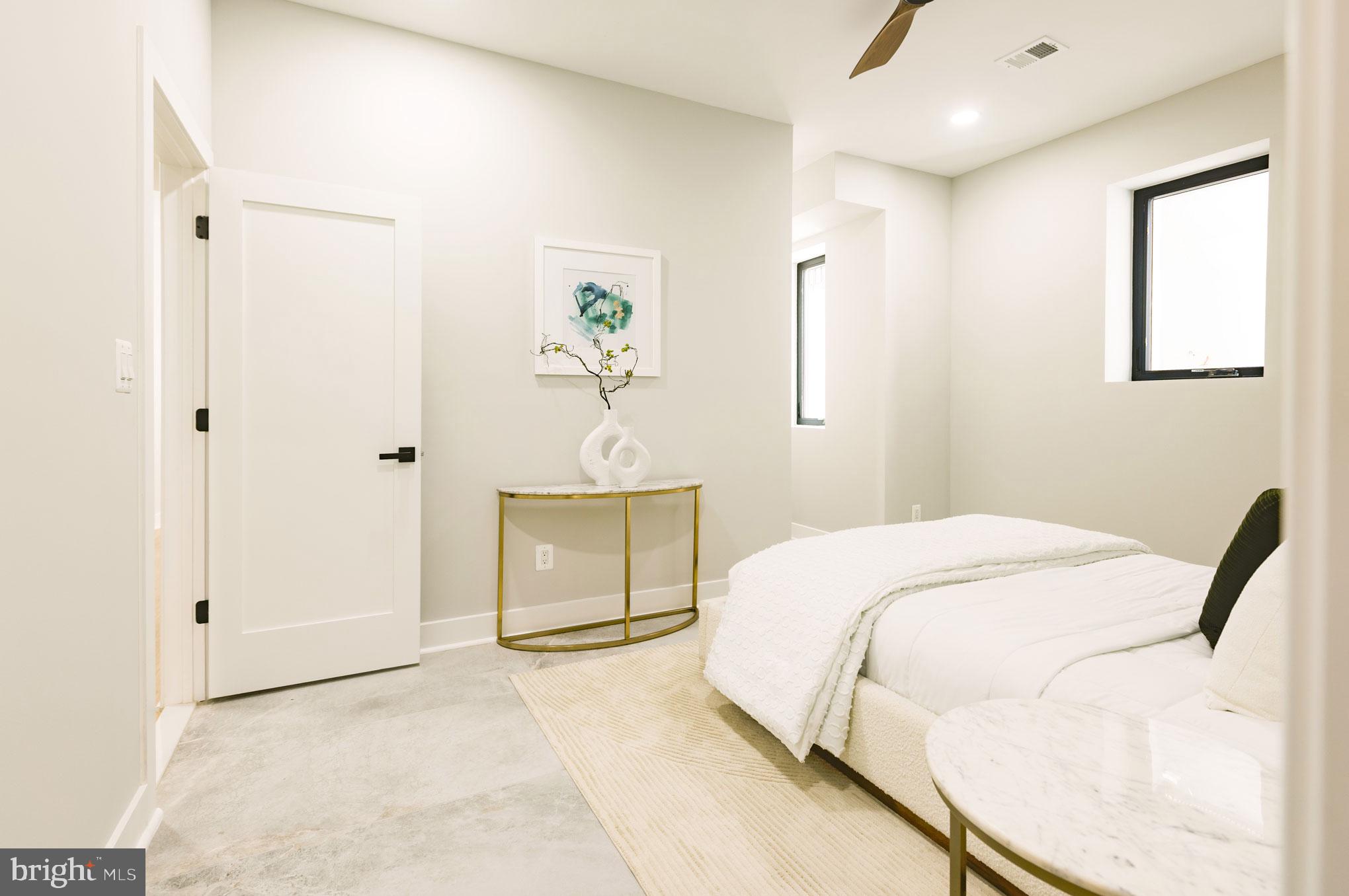 ASHTON HEIGHTS - Residential