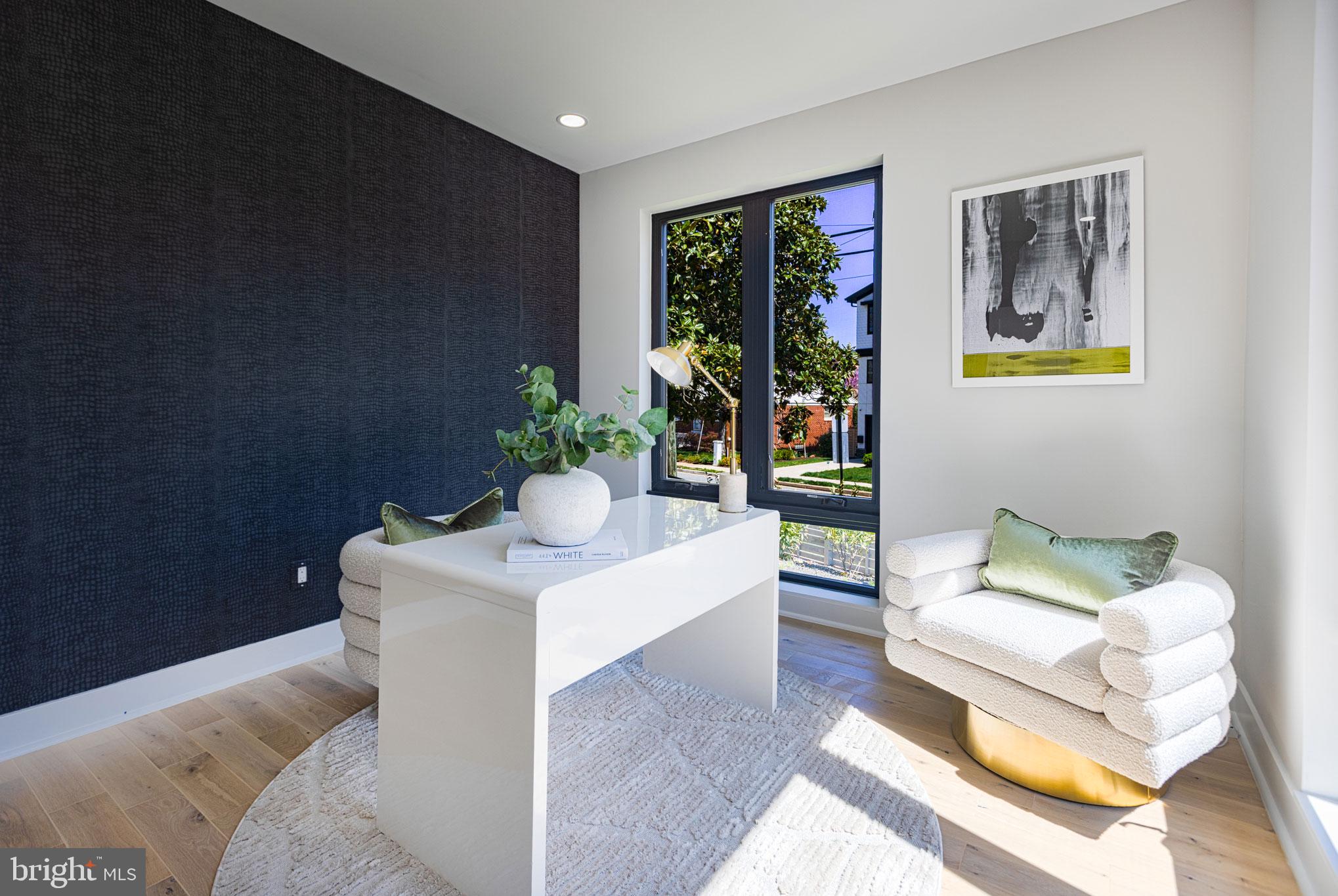 ASHTON HEIGHTS - Residential