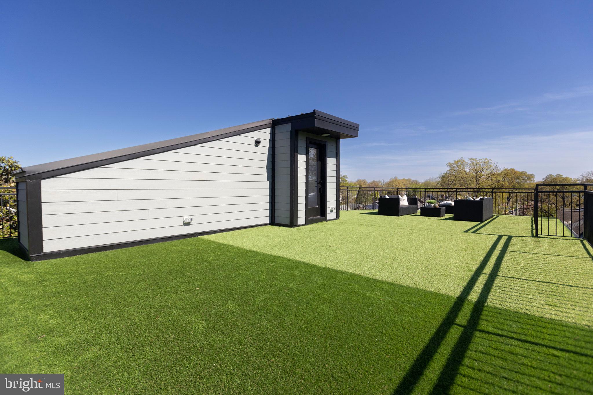 ASHTON HEIGHTS - Residential