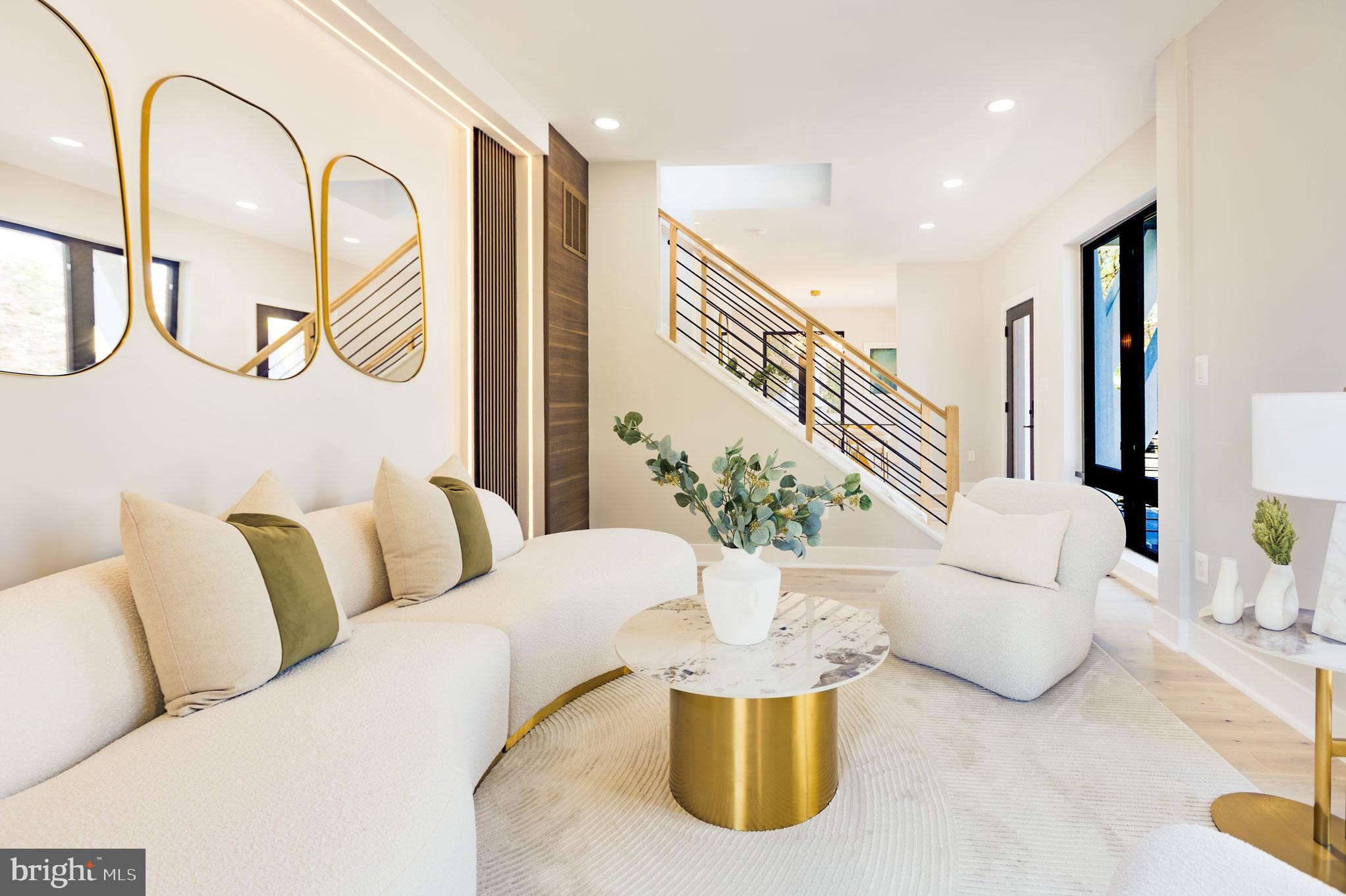 ASHTON HEIGHTS - Residential