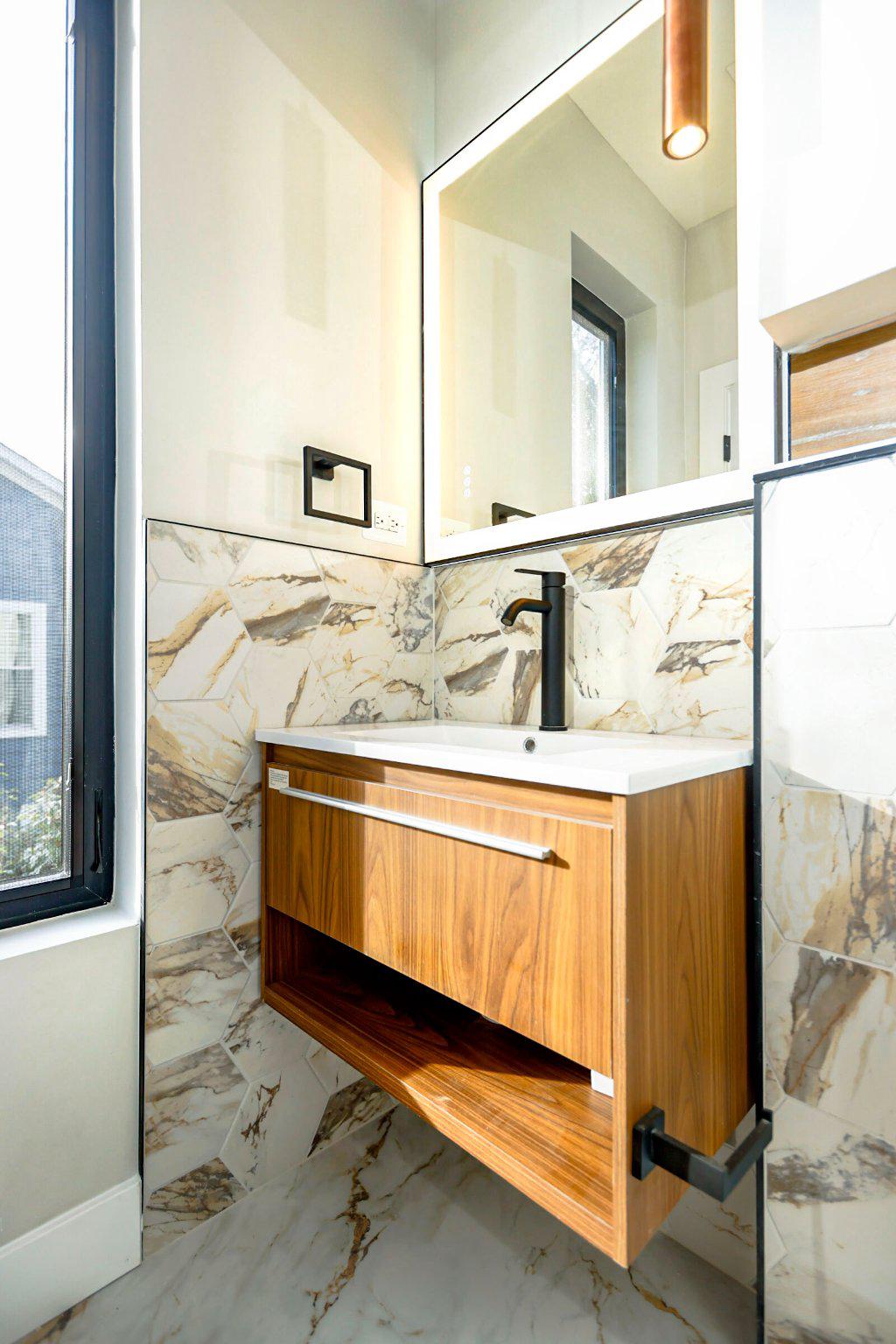 ASHTON HEIGHTS - Residential