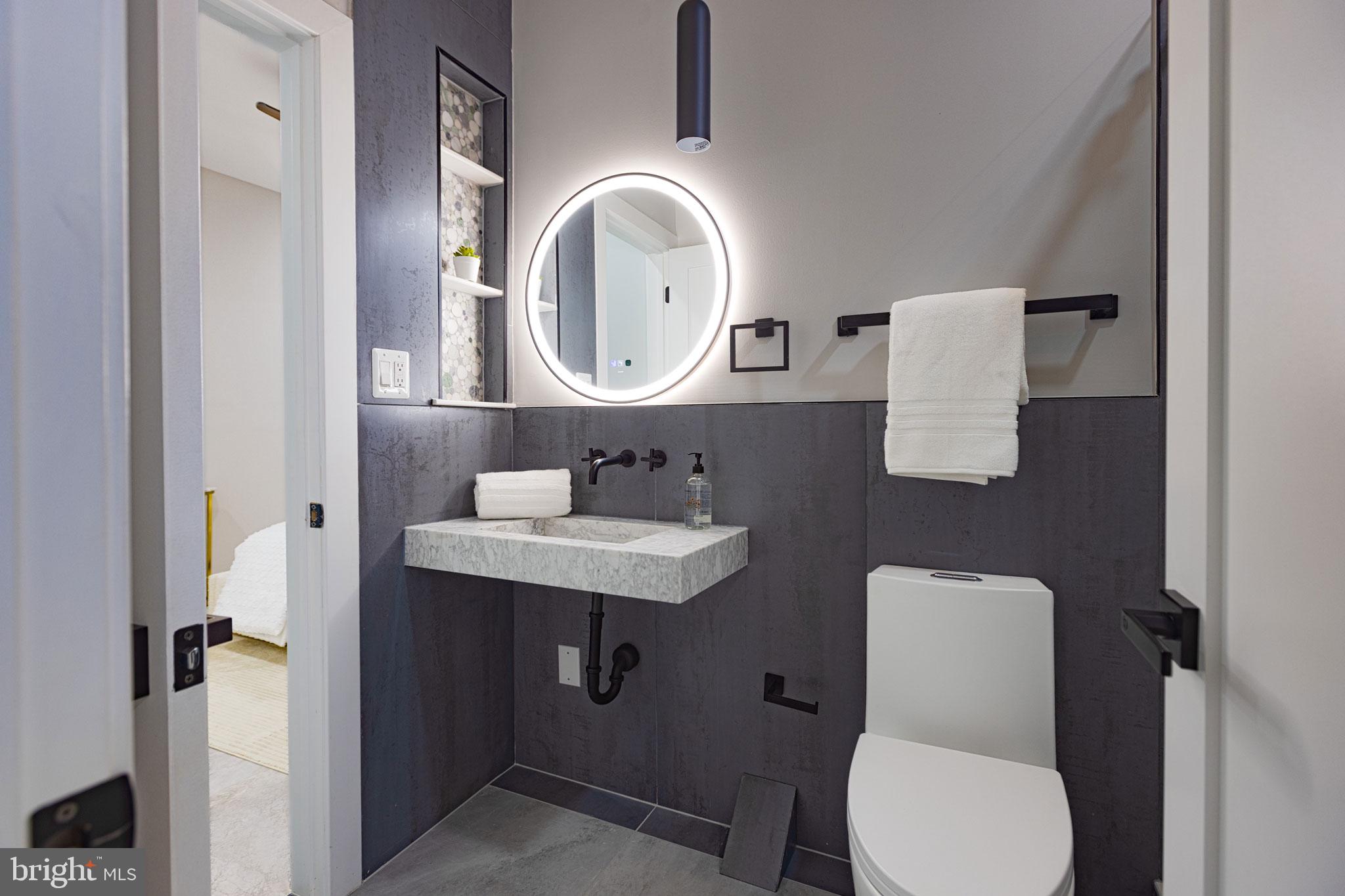 ASHTON HEIGHTS - Residential