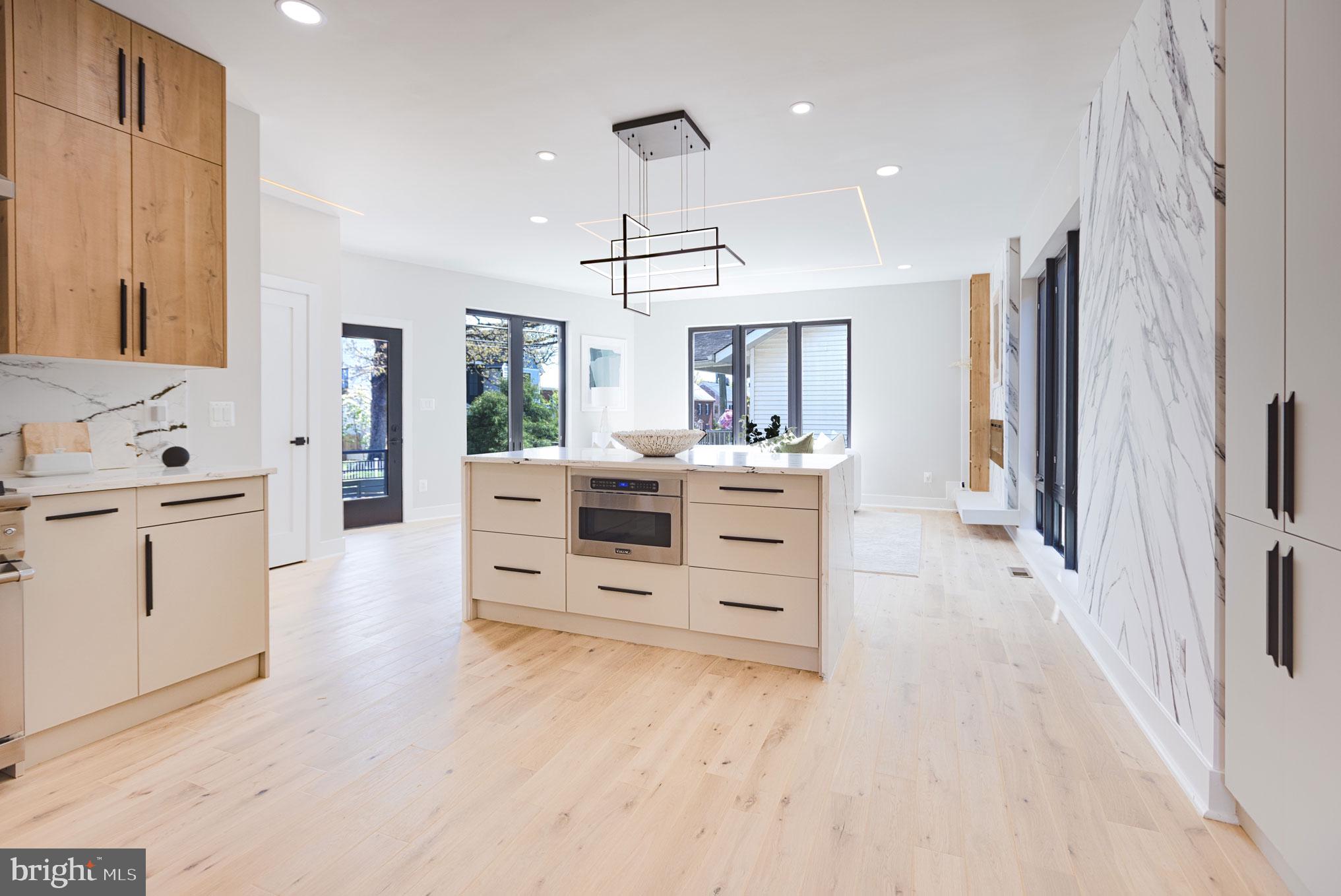 ASHTON HEIGHTS - Residential