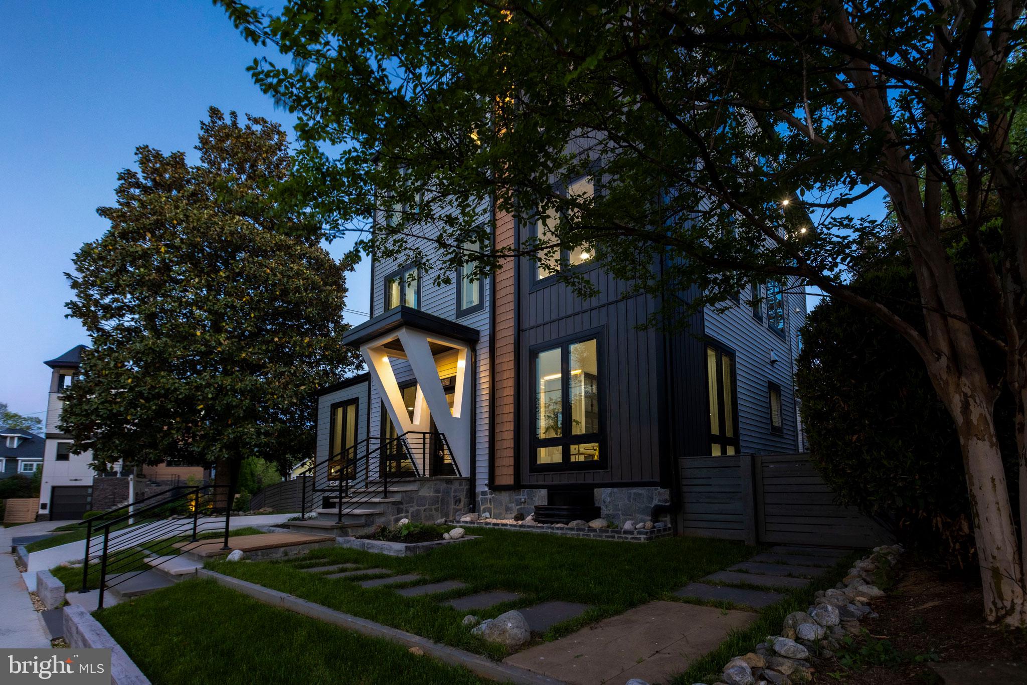 ASHTON HEIGHTS - Residential