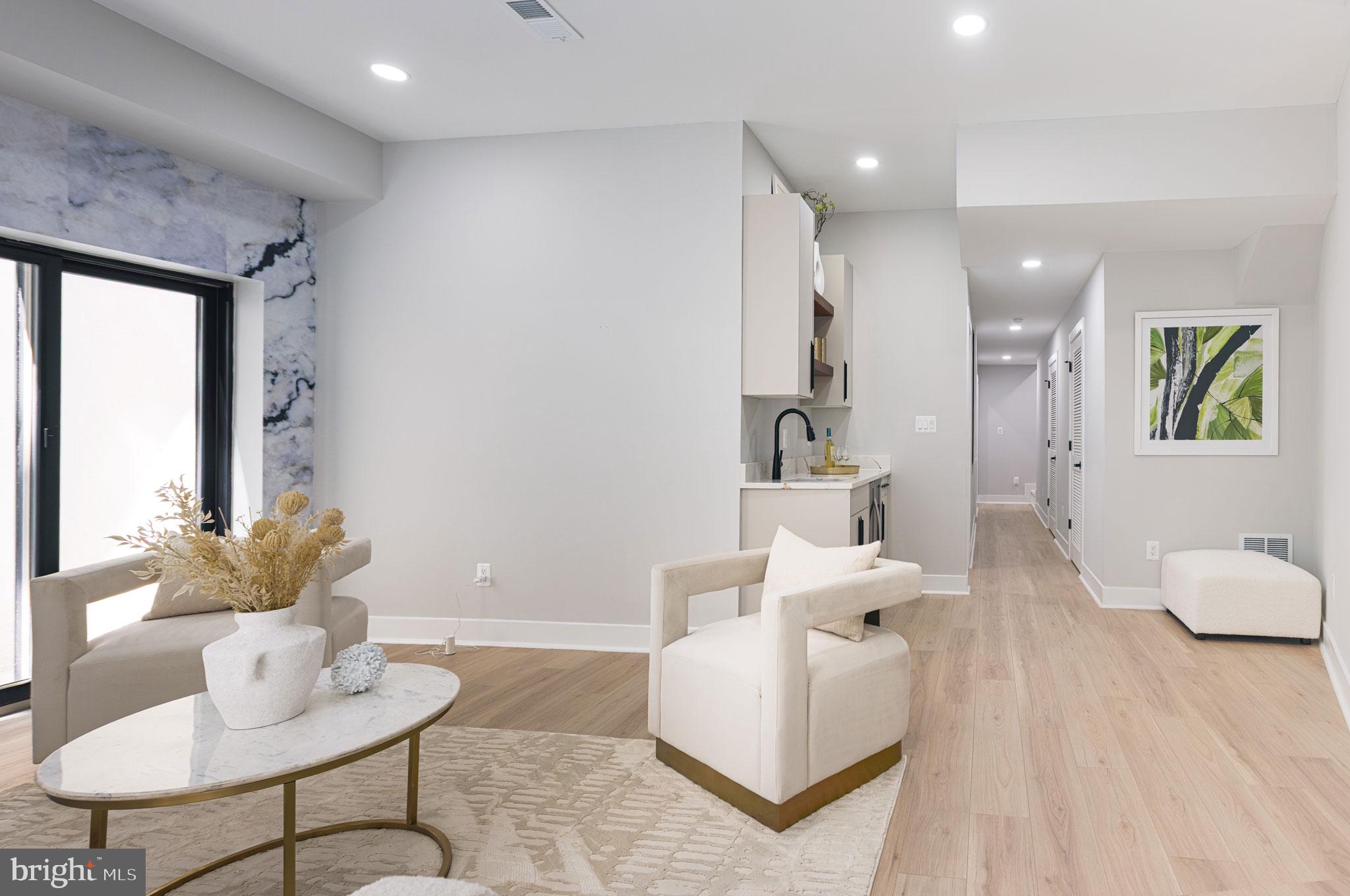 ASHTON HEIGHTS - Residential