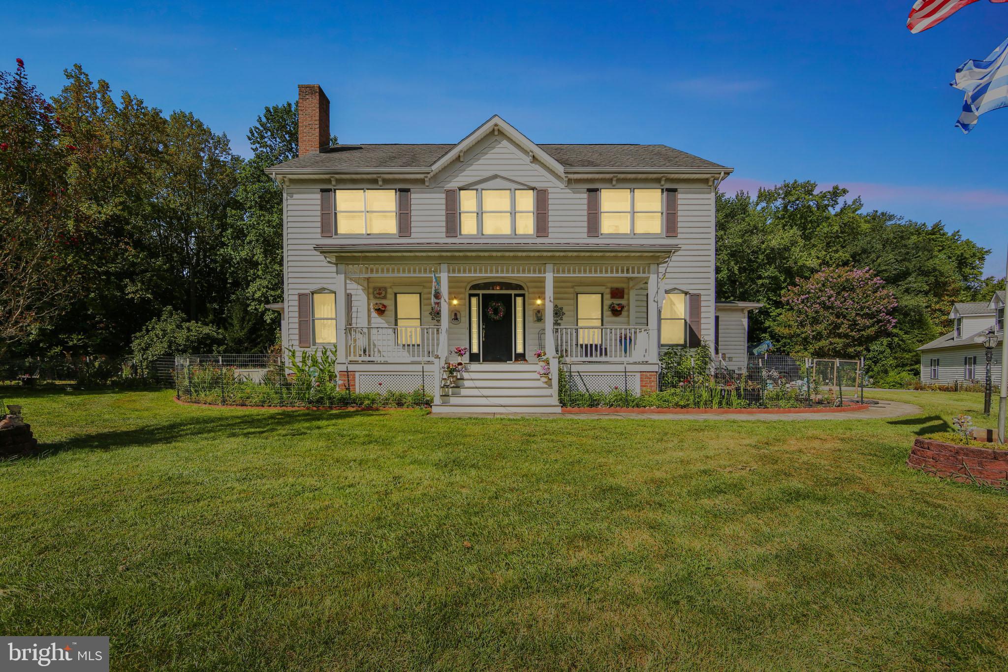 1096 DEXTER CORNER ROAD