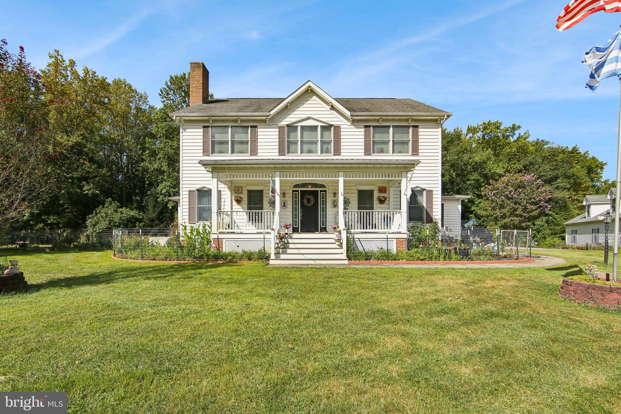 1096 DEXTER CORNER ROAD