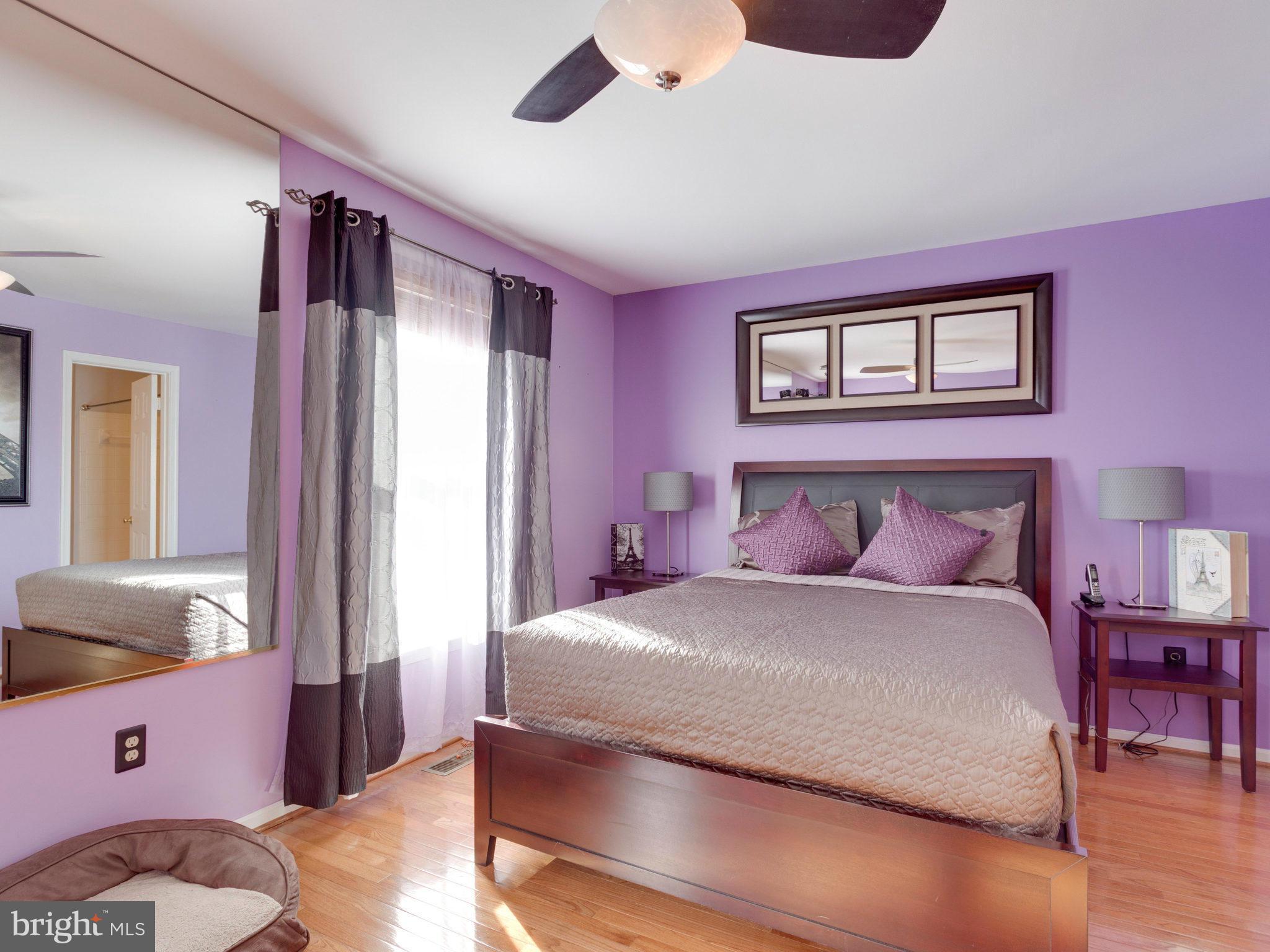 RIVER OAKS - Residential