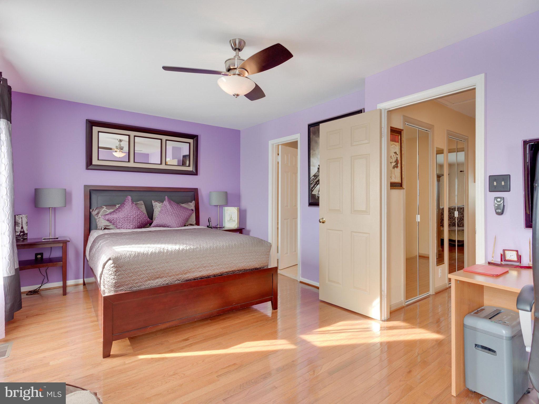 RIVER OAKS - Residential