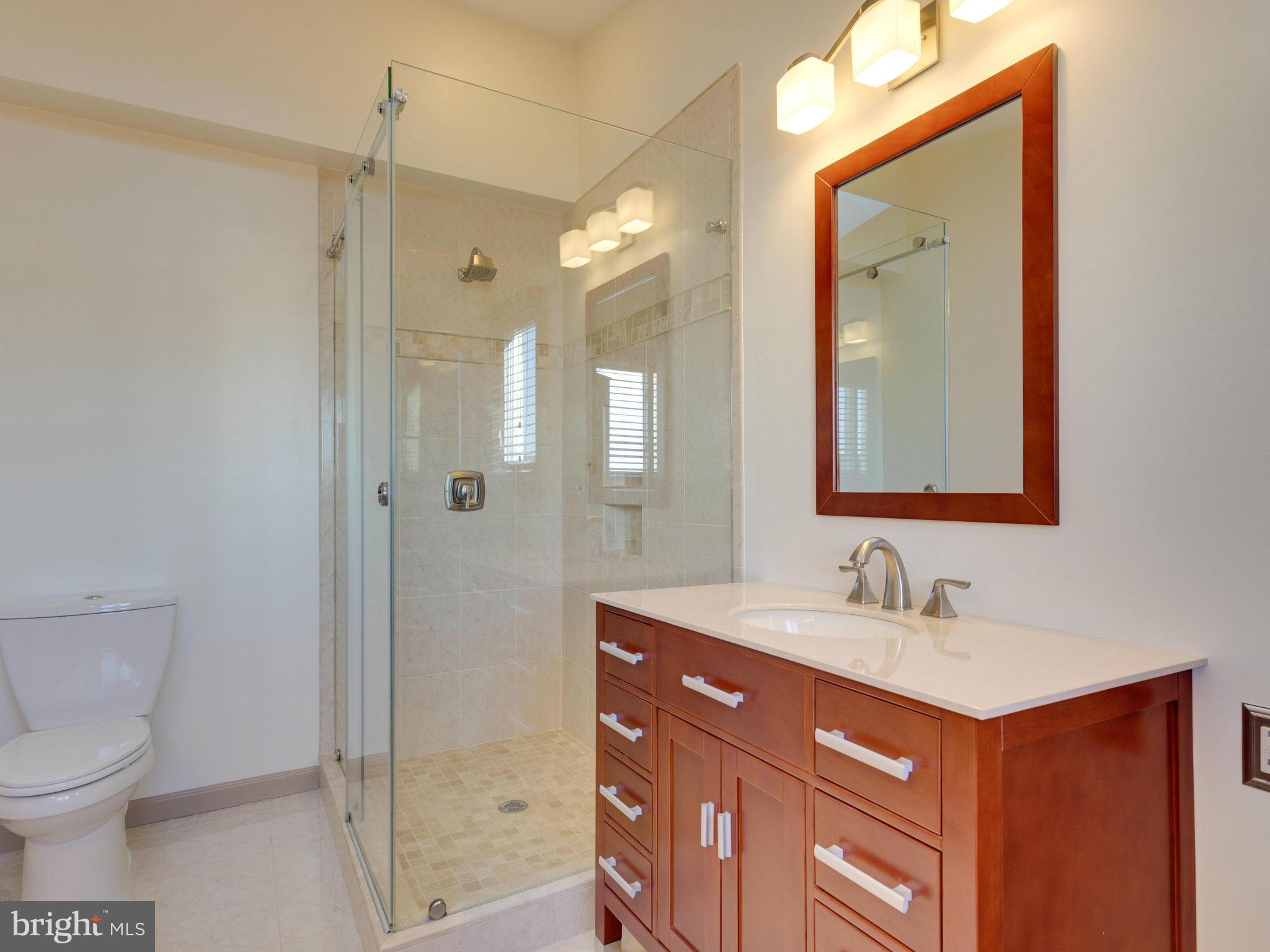 RIVER OAKS - Residential