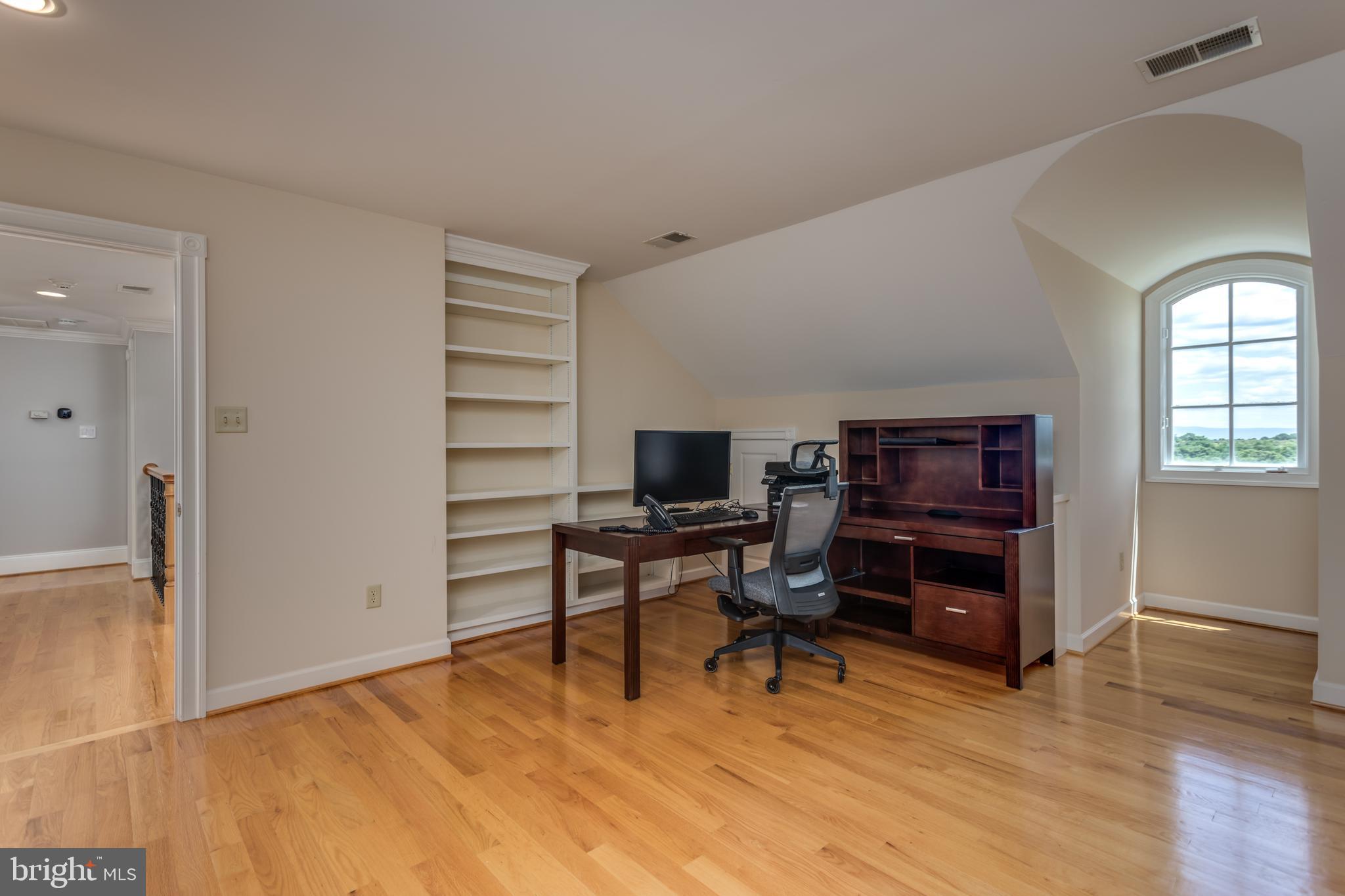 THE ORCHARD - Residential