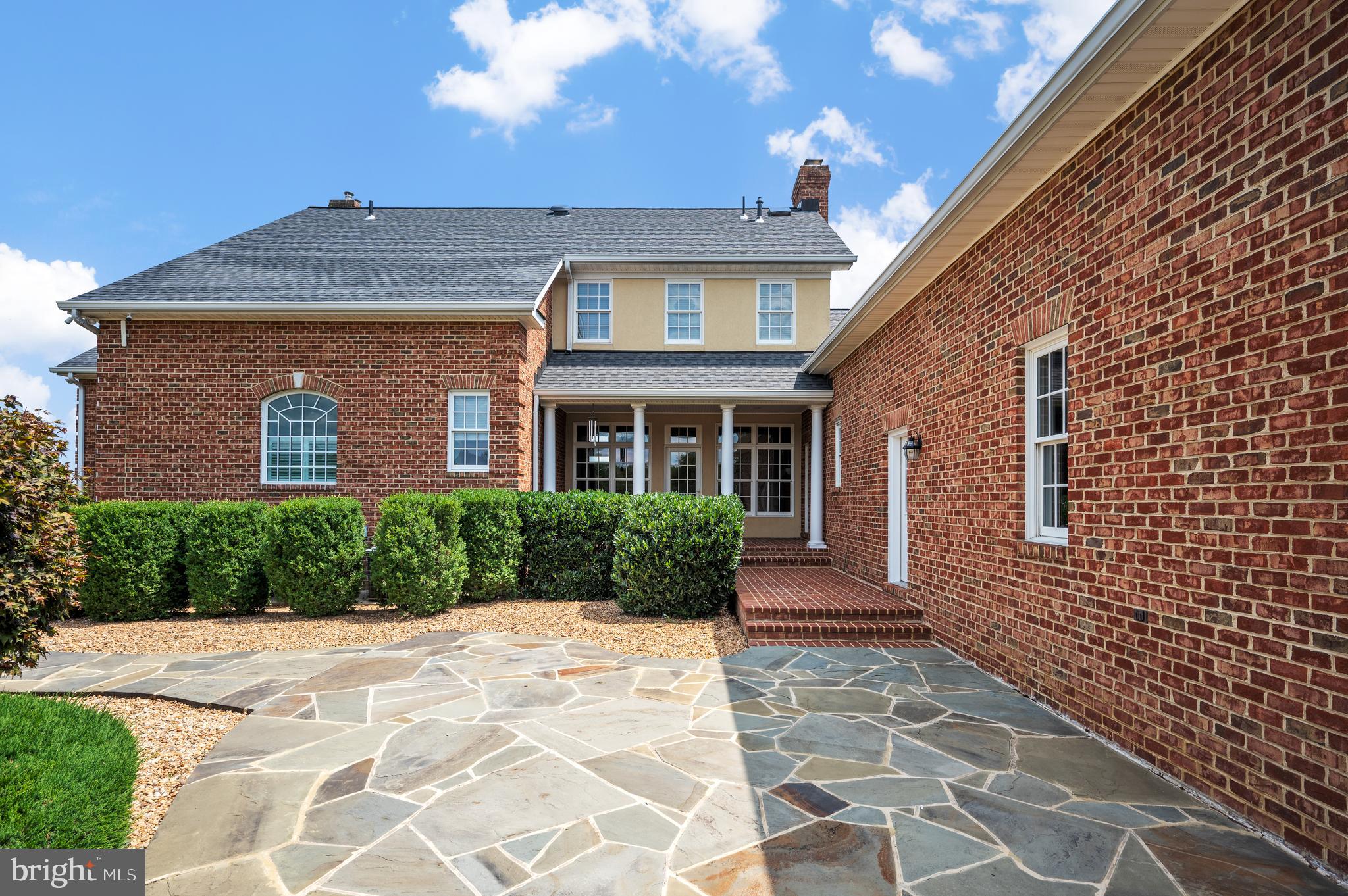 THE ORCHARD - Residential