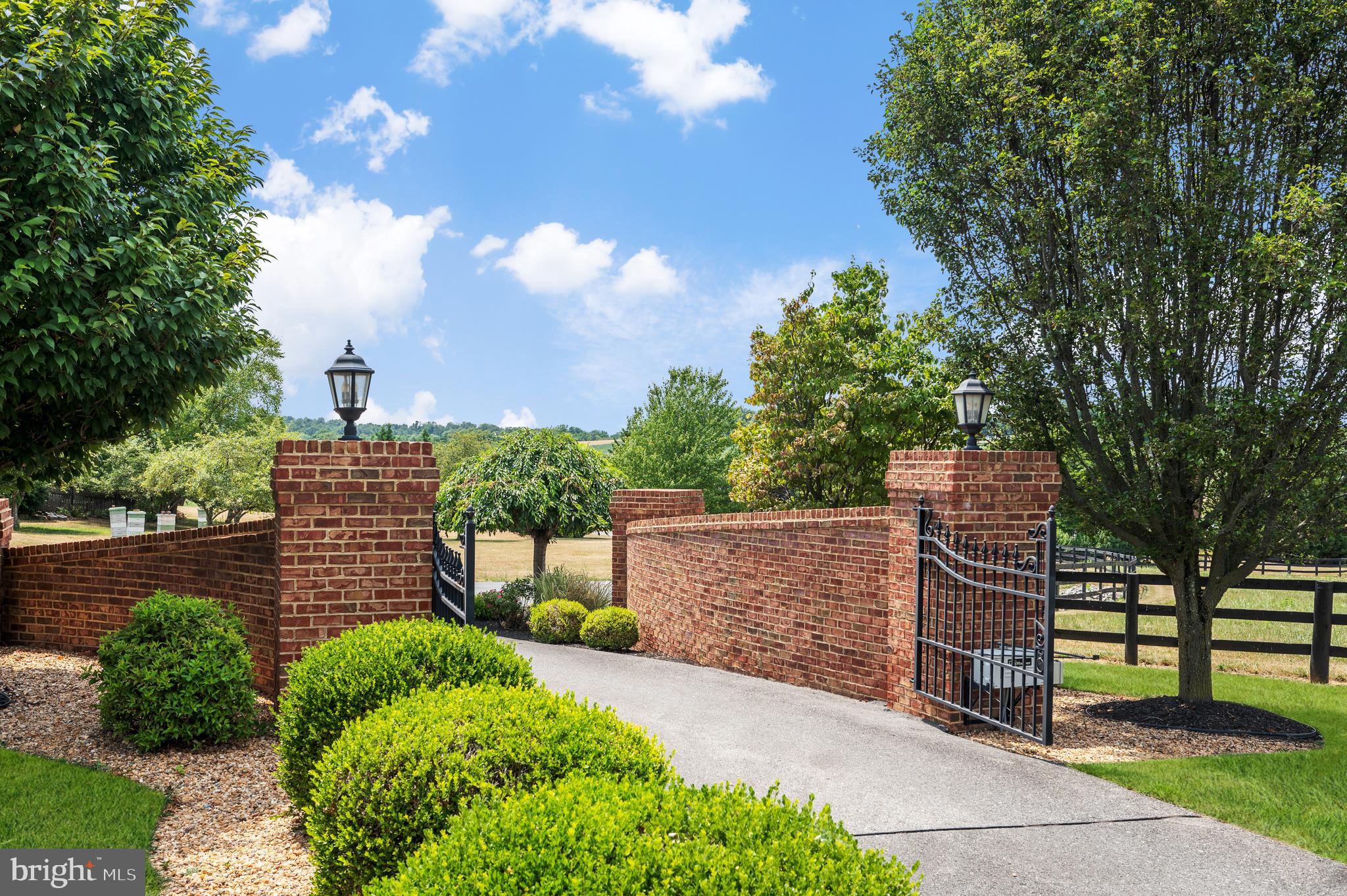 THE ORCHARD - Residential