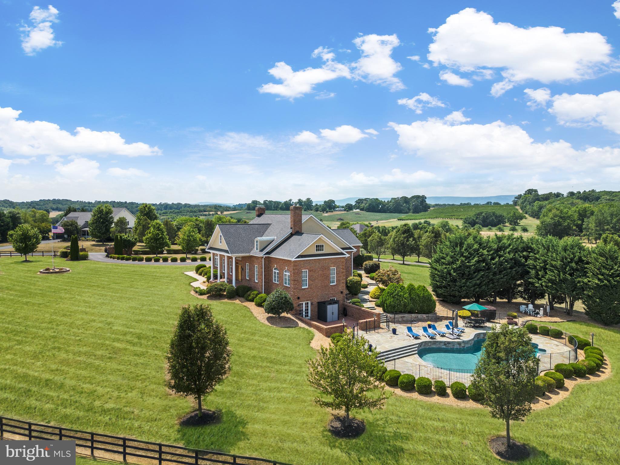 THE ORCHARD - Residential