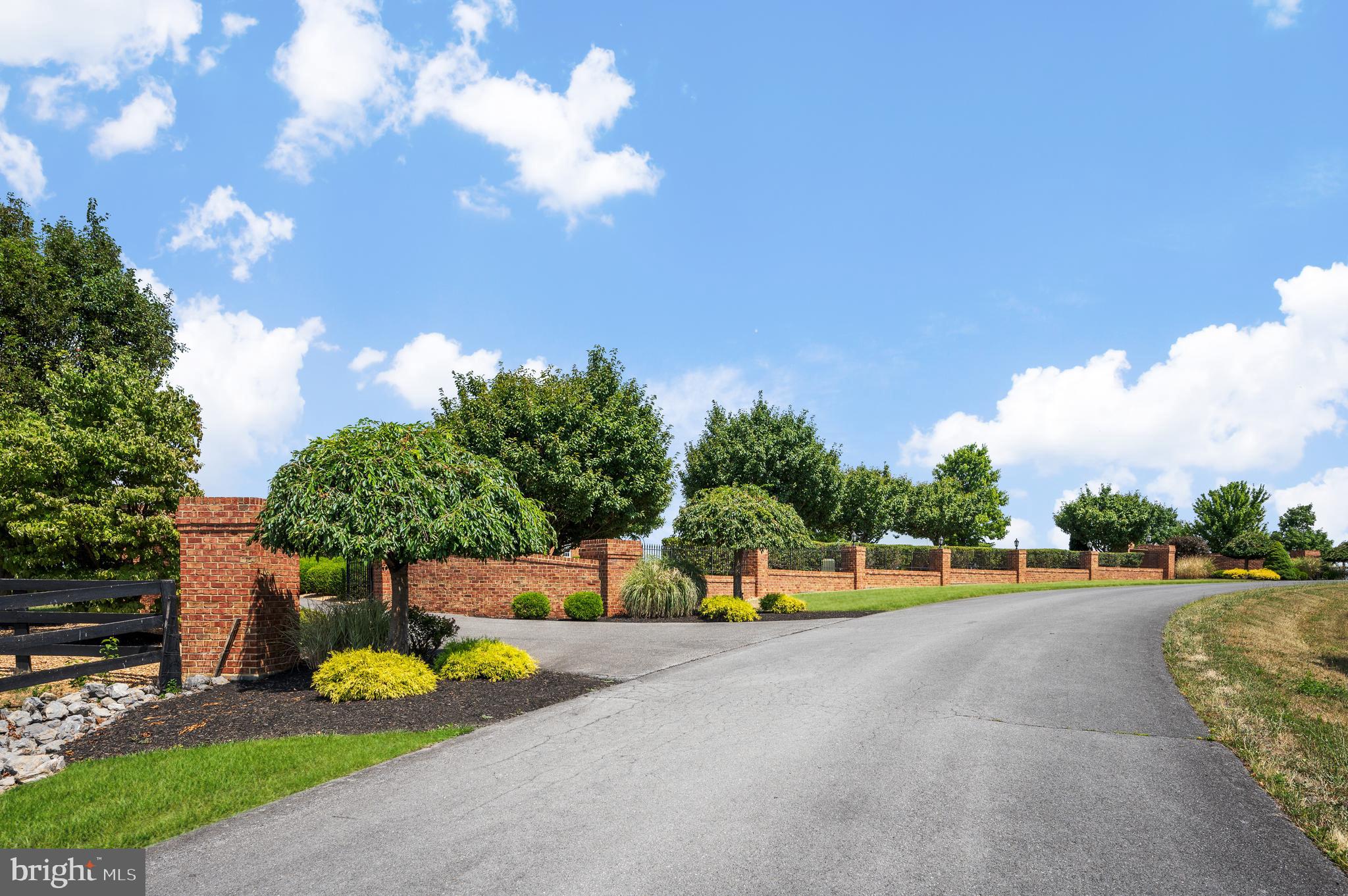 THE ORCHARD - Residential