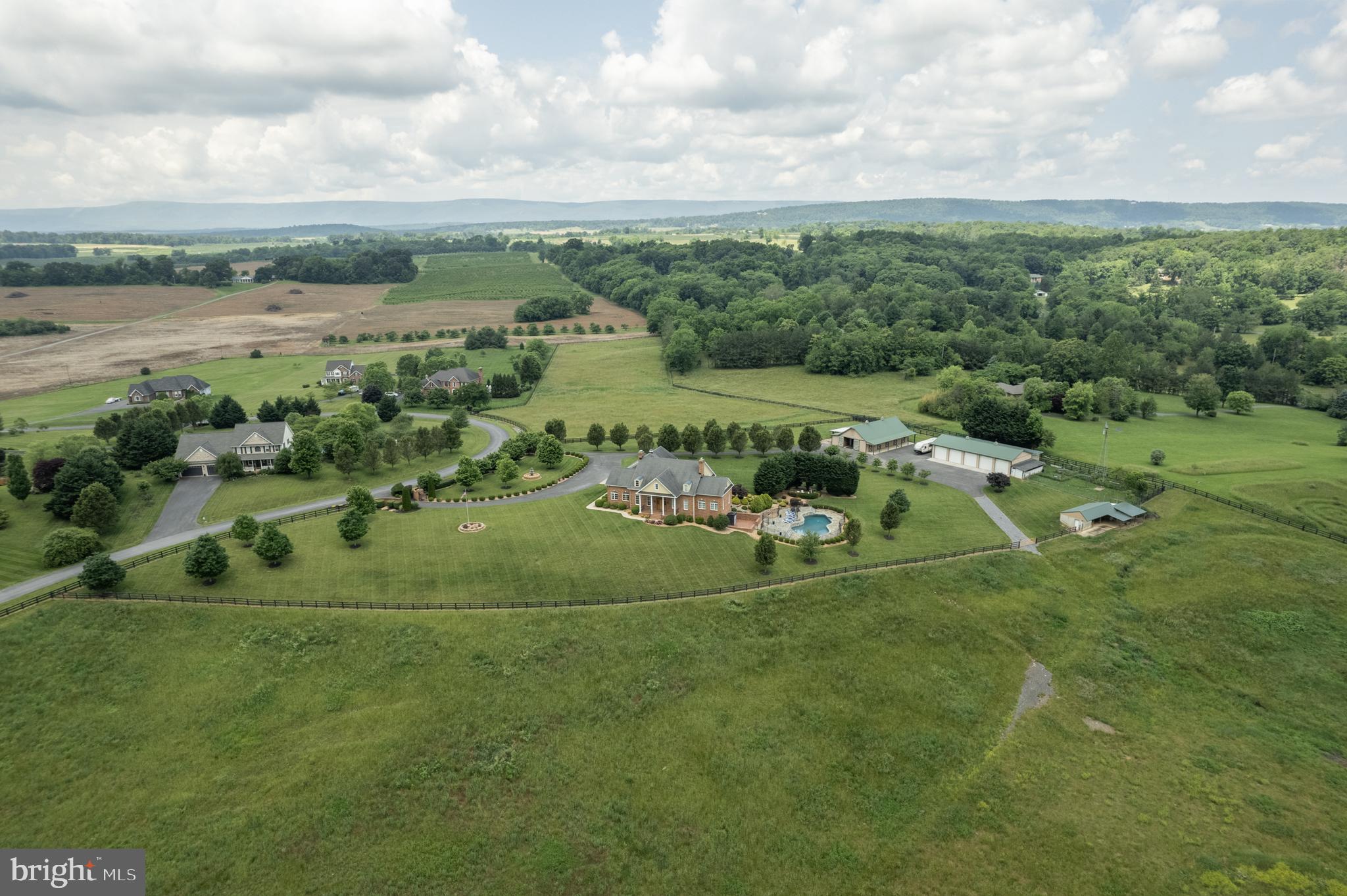 THE ORCHARD - Residential