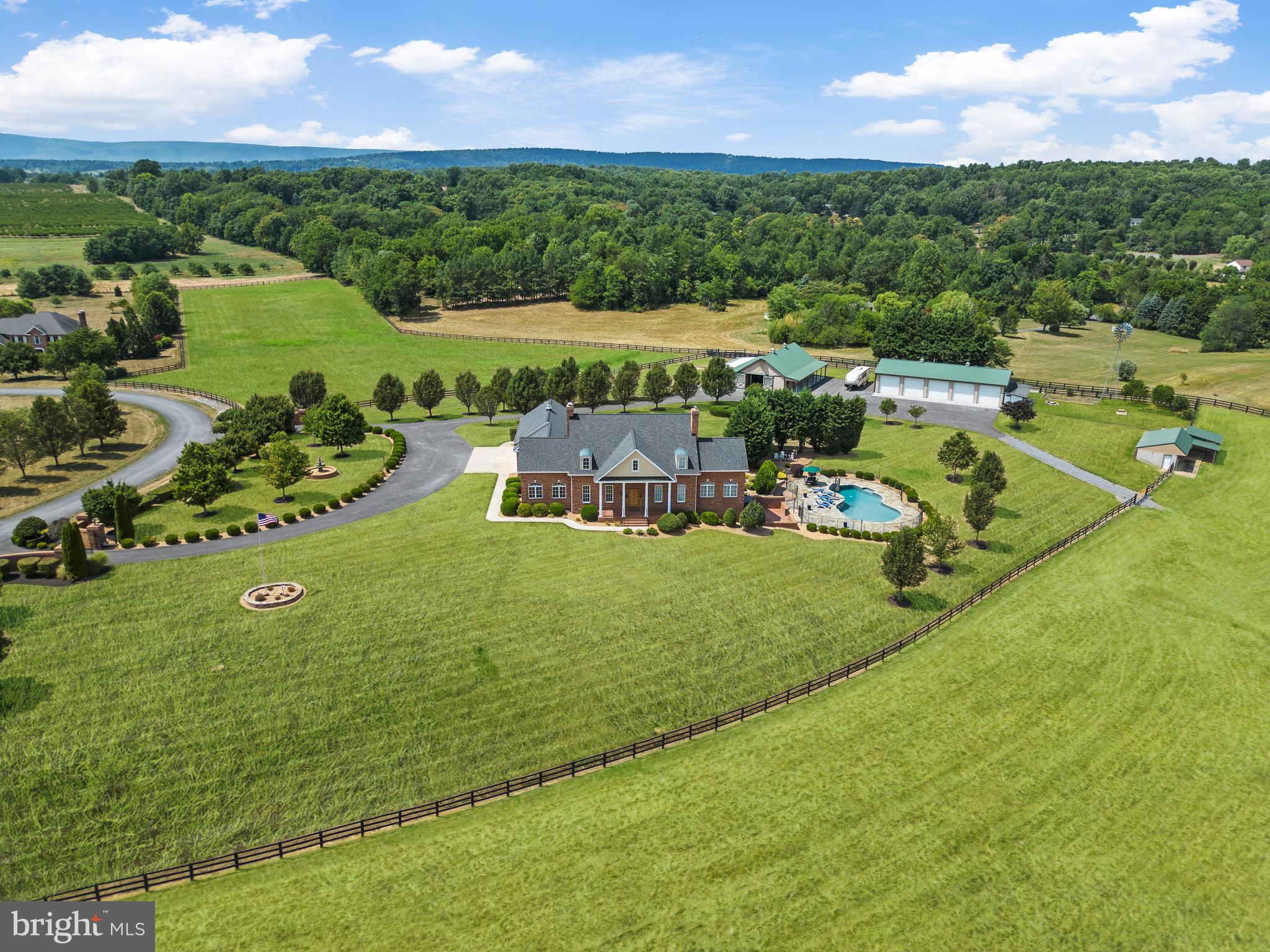 THE ORCHARD - Residential