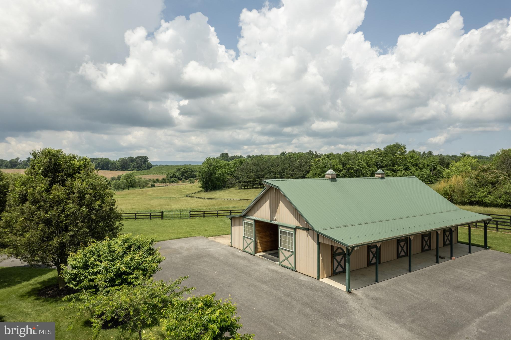 THE ORCHARD - Residential