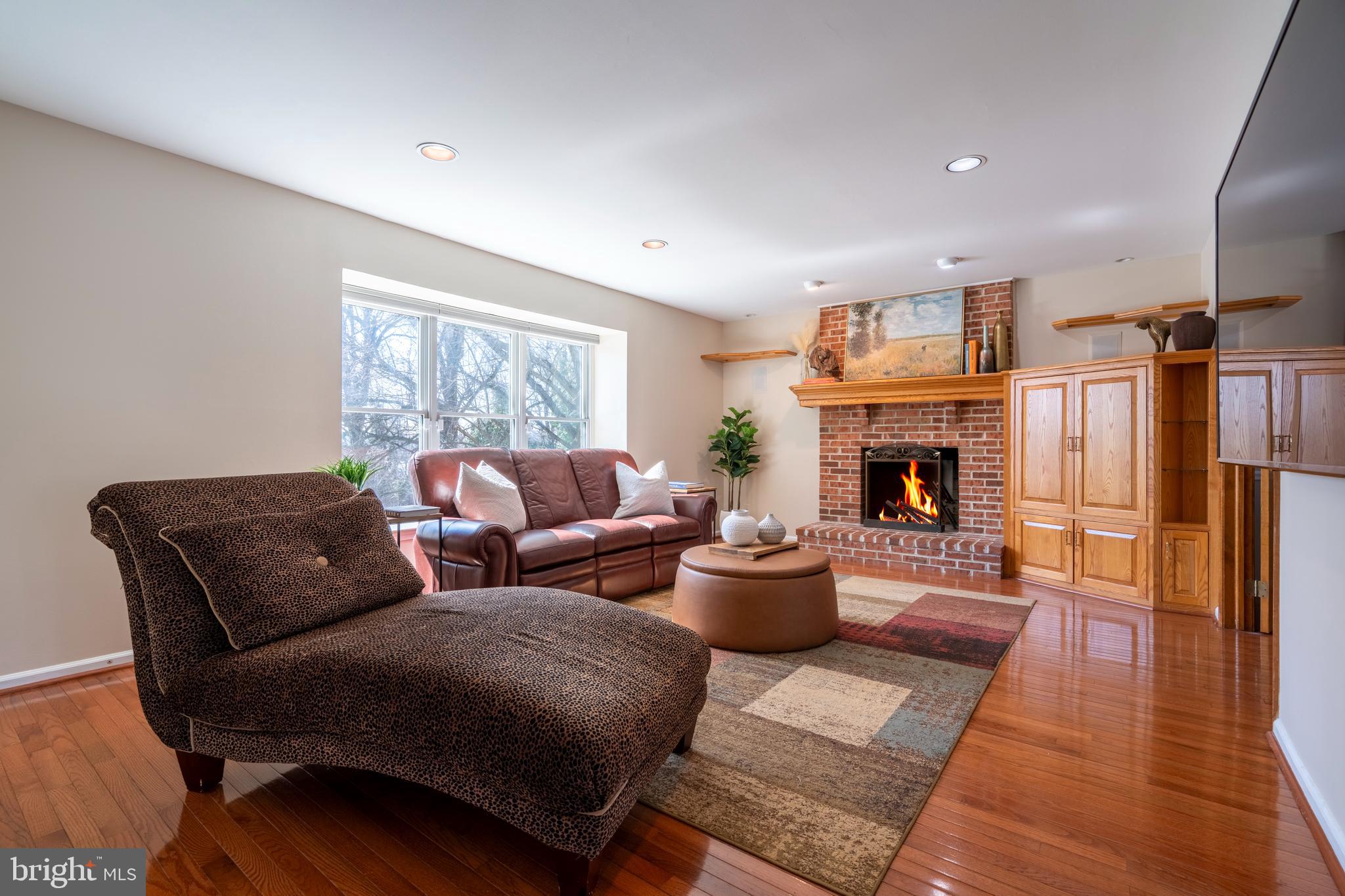 DUBLIN HUNT II - Residential