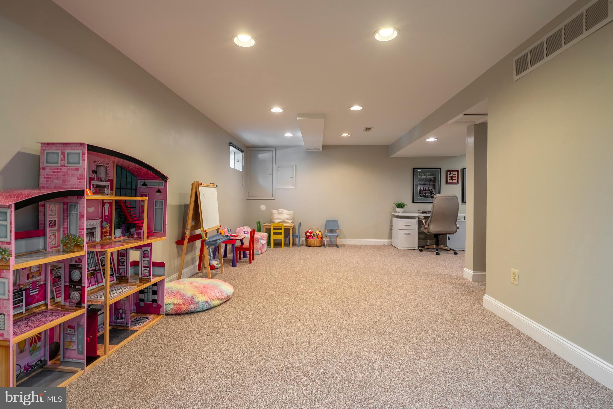 DUBLIN HUNT II - Residential