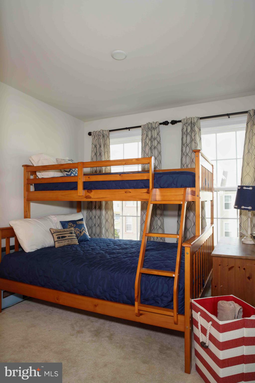 OAKLAWN - Residential