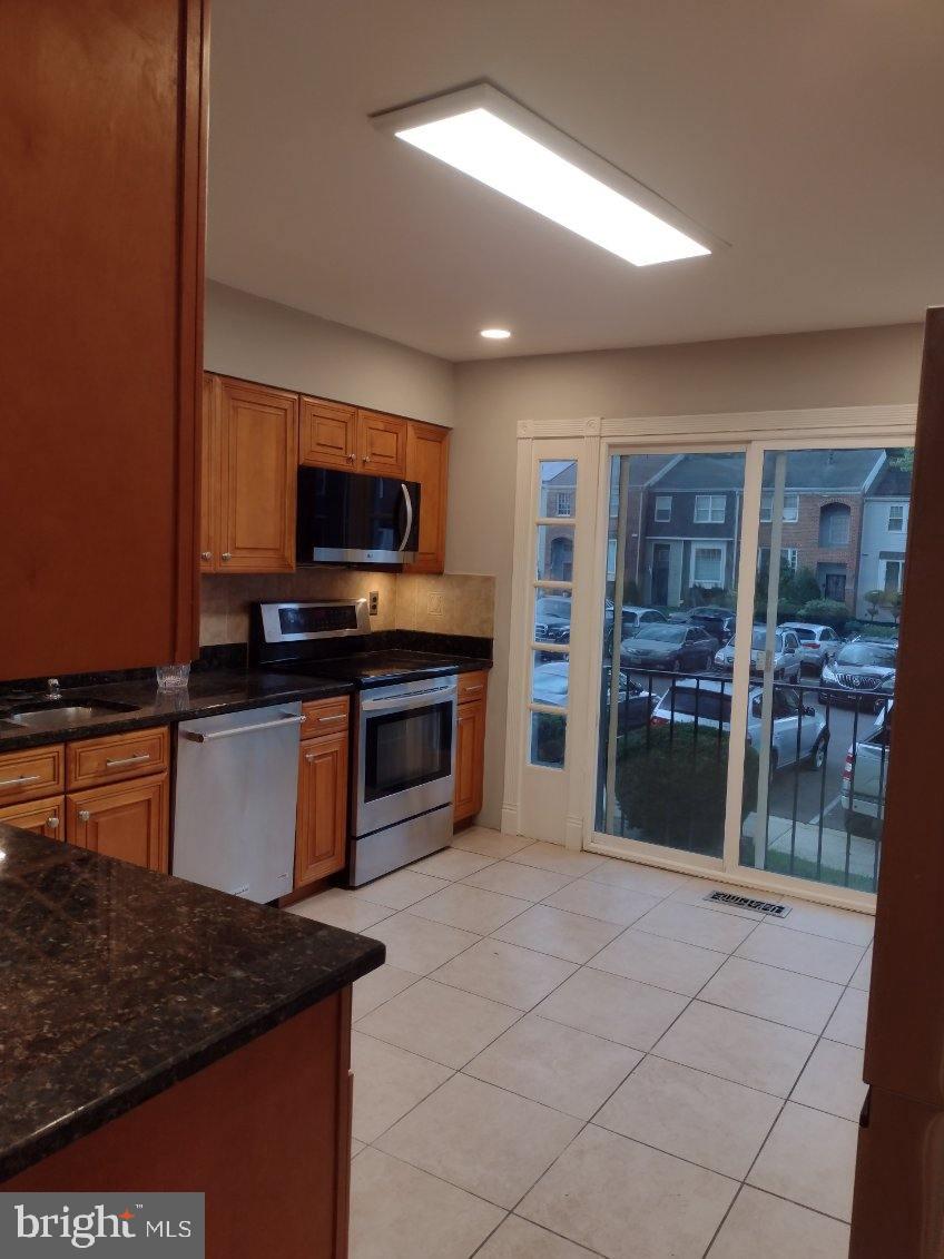 10712 CASTLETON TURN, UPPER MARLBORO, MD, 20774 10712 CASTLETON TURN