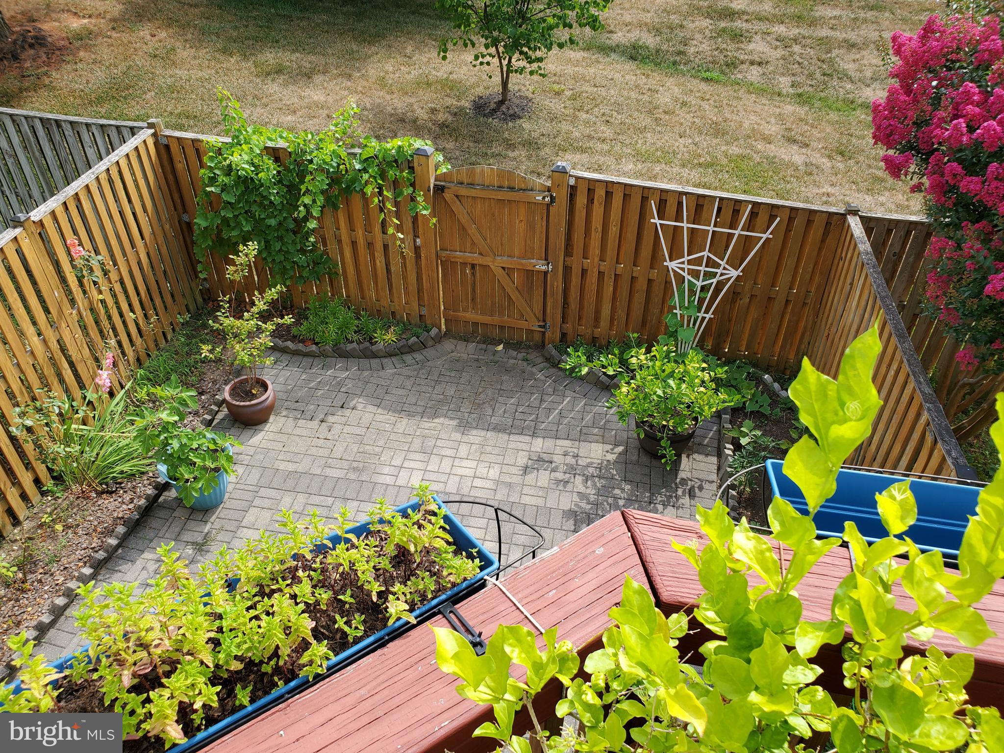 WORTHINGTON WOODS - Residential