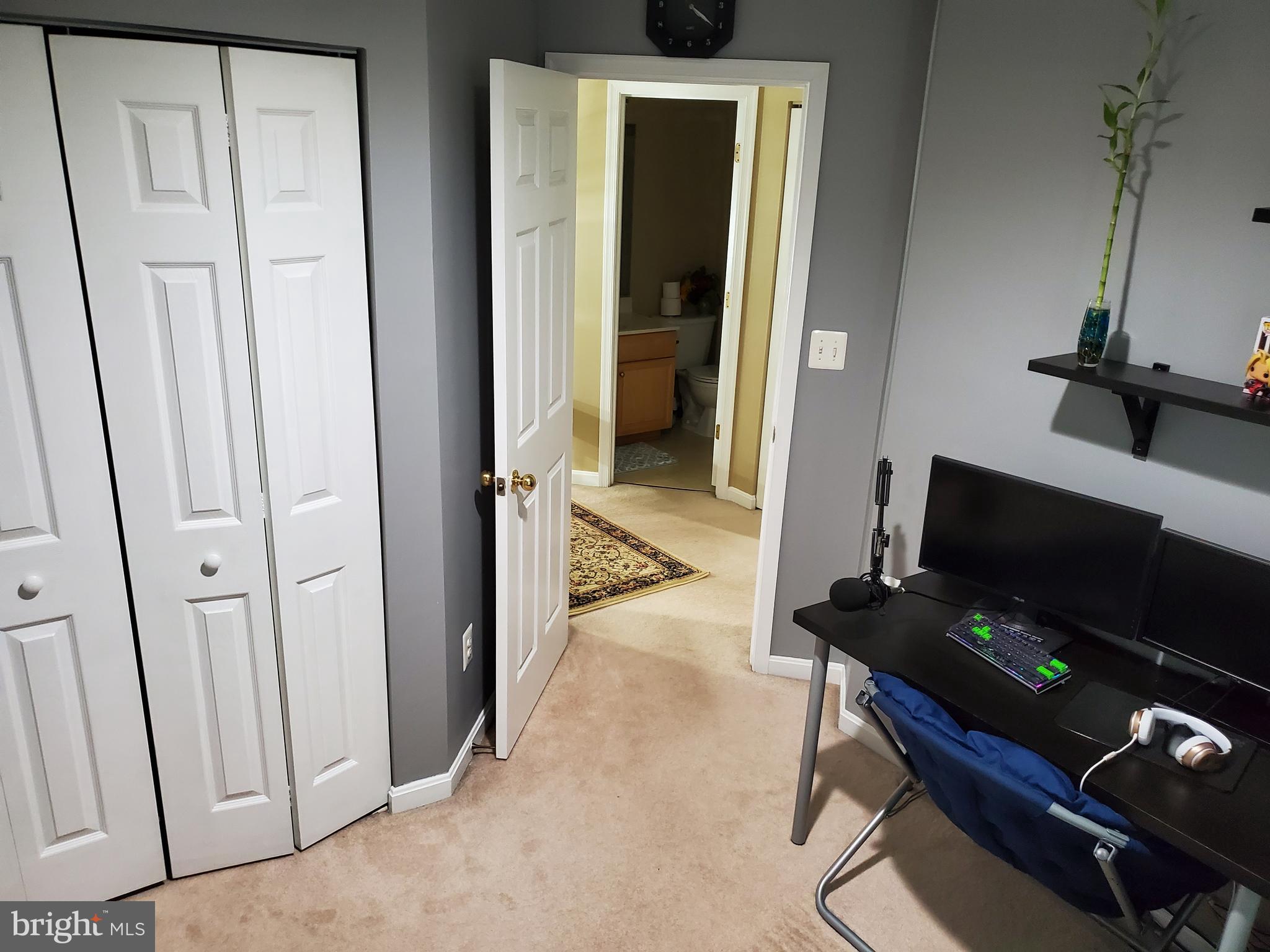 WORTHINGTON WOODS - Residential