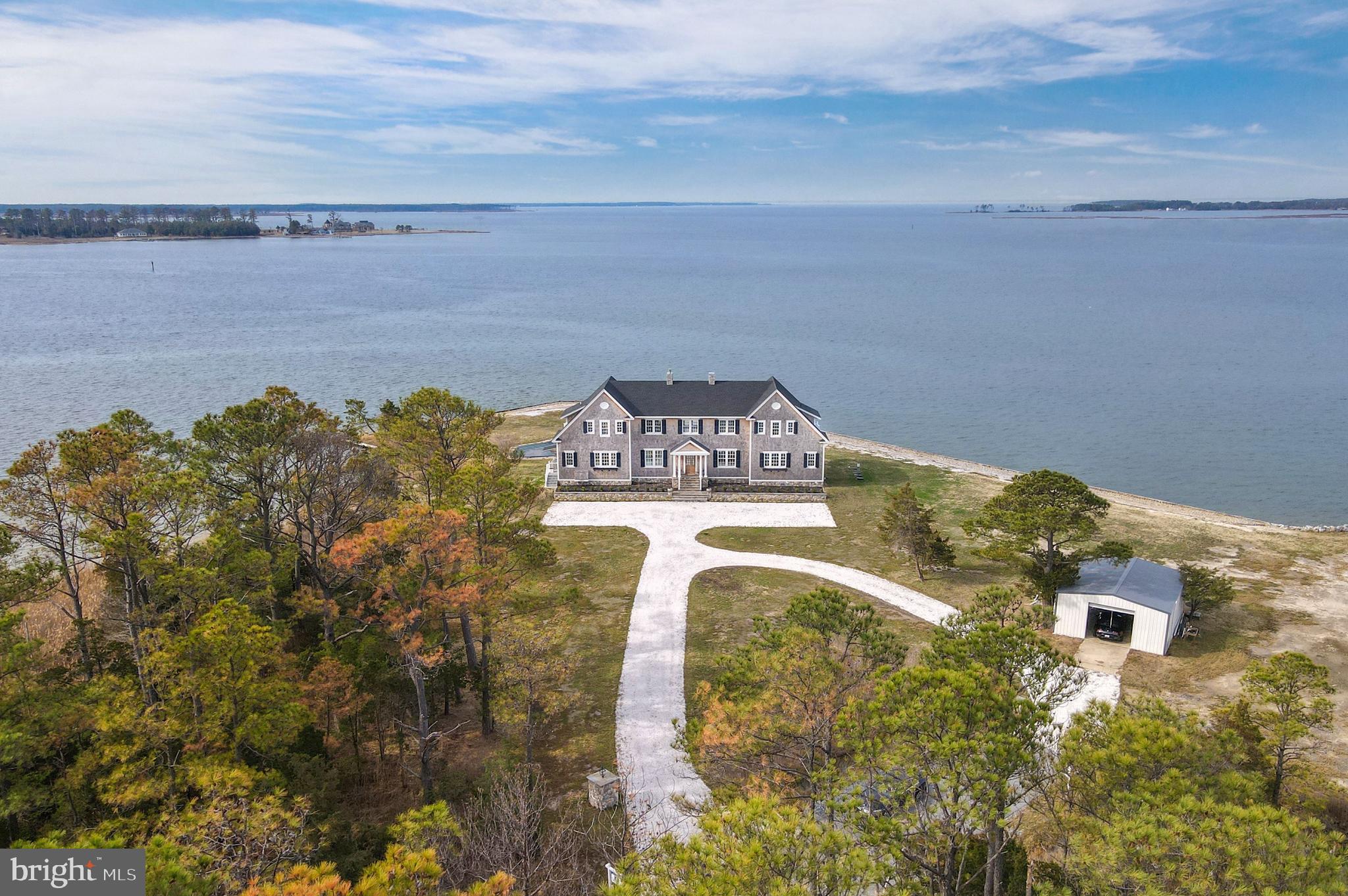 TOWN POINT - Residential