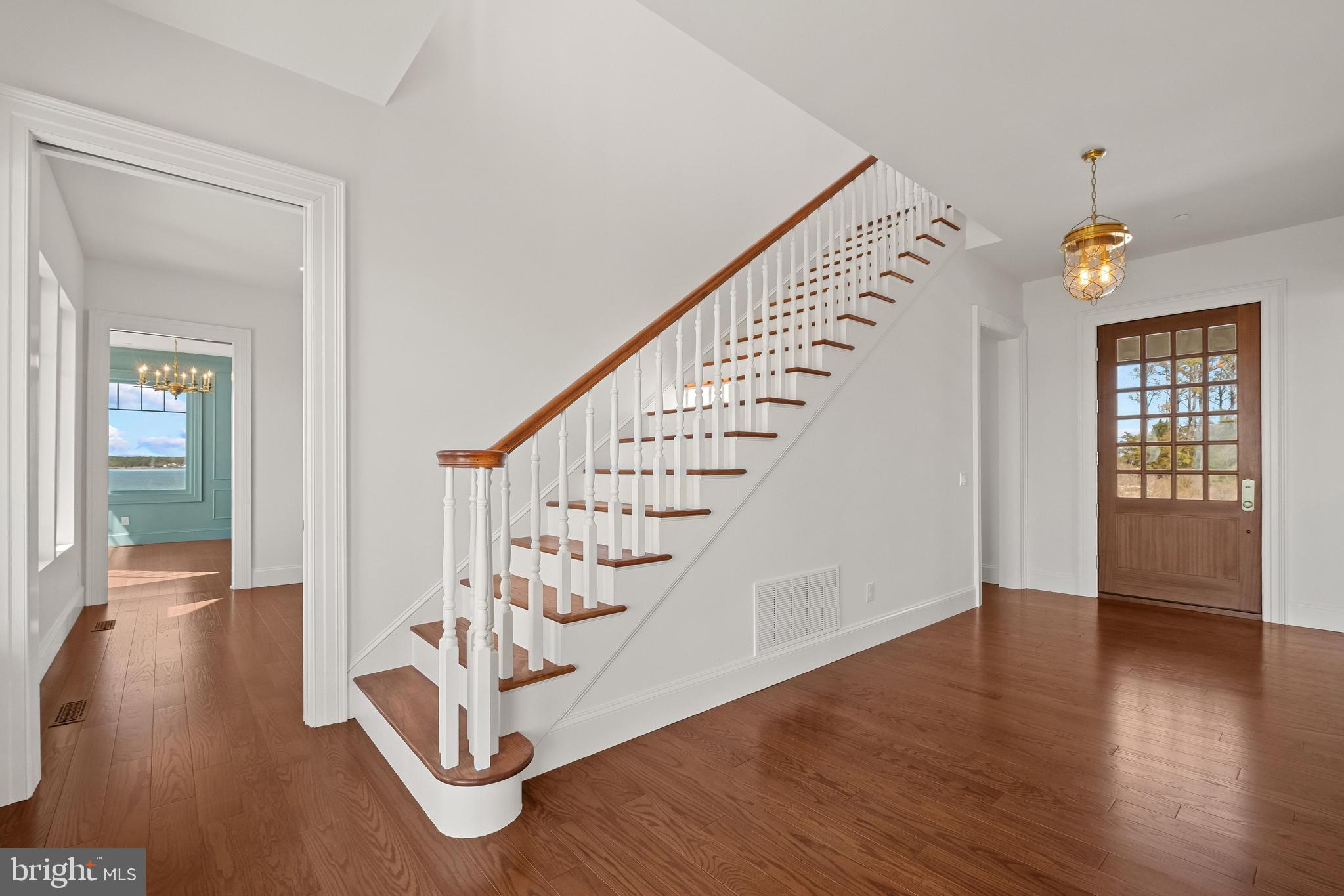 TOWN POINT - Residential