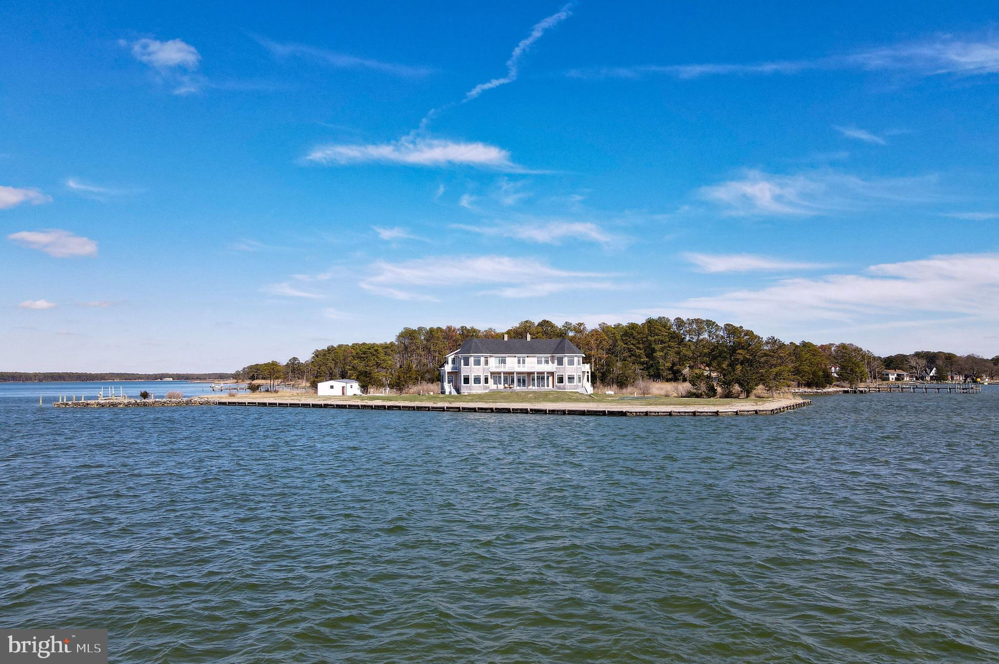 TOWN POINT - Residential