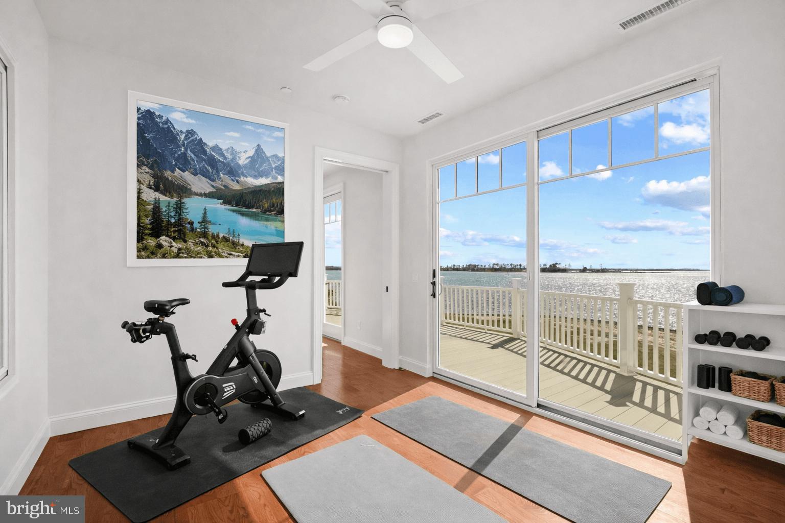 TOWN POINT - Residential