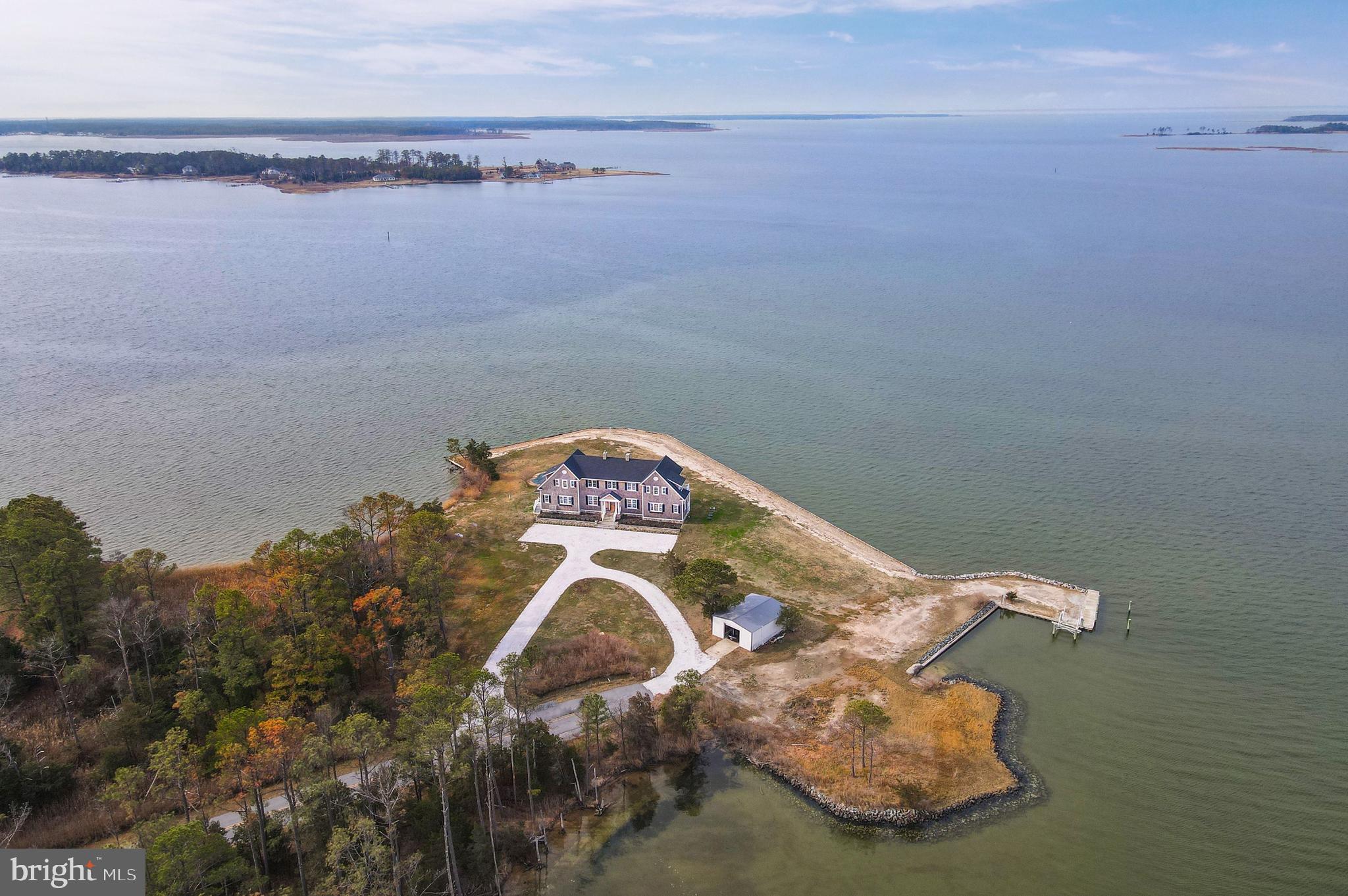 TOWN POINT - Residential