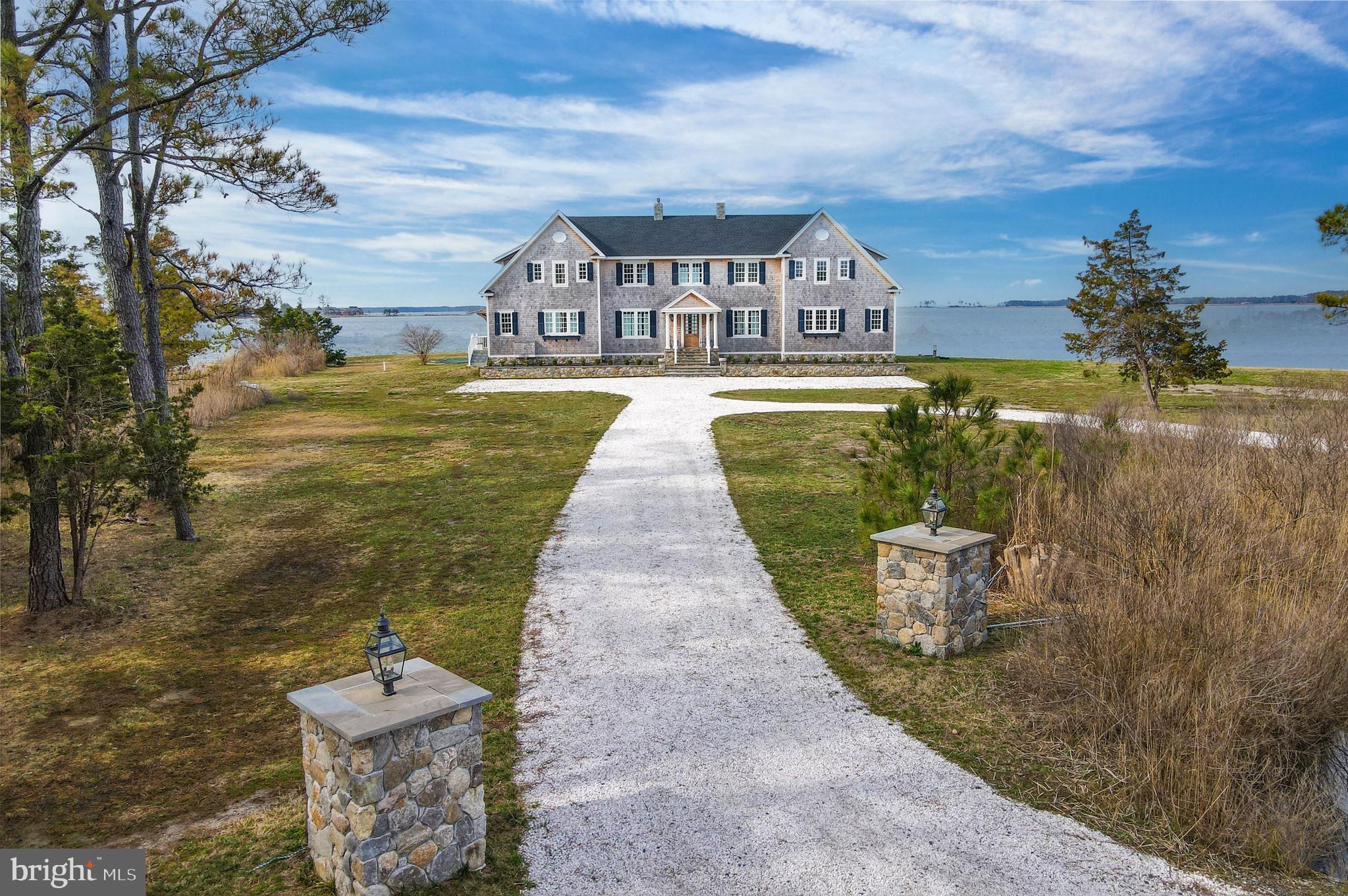 TOWN POINT - Residential