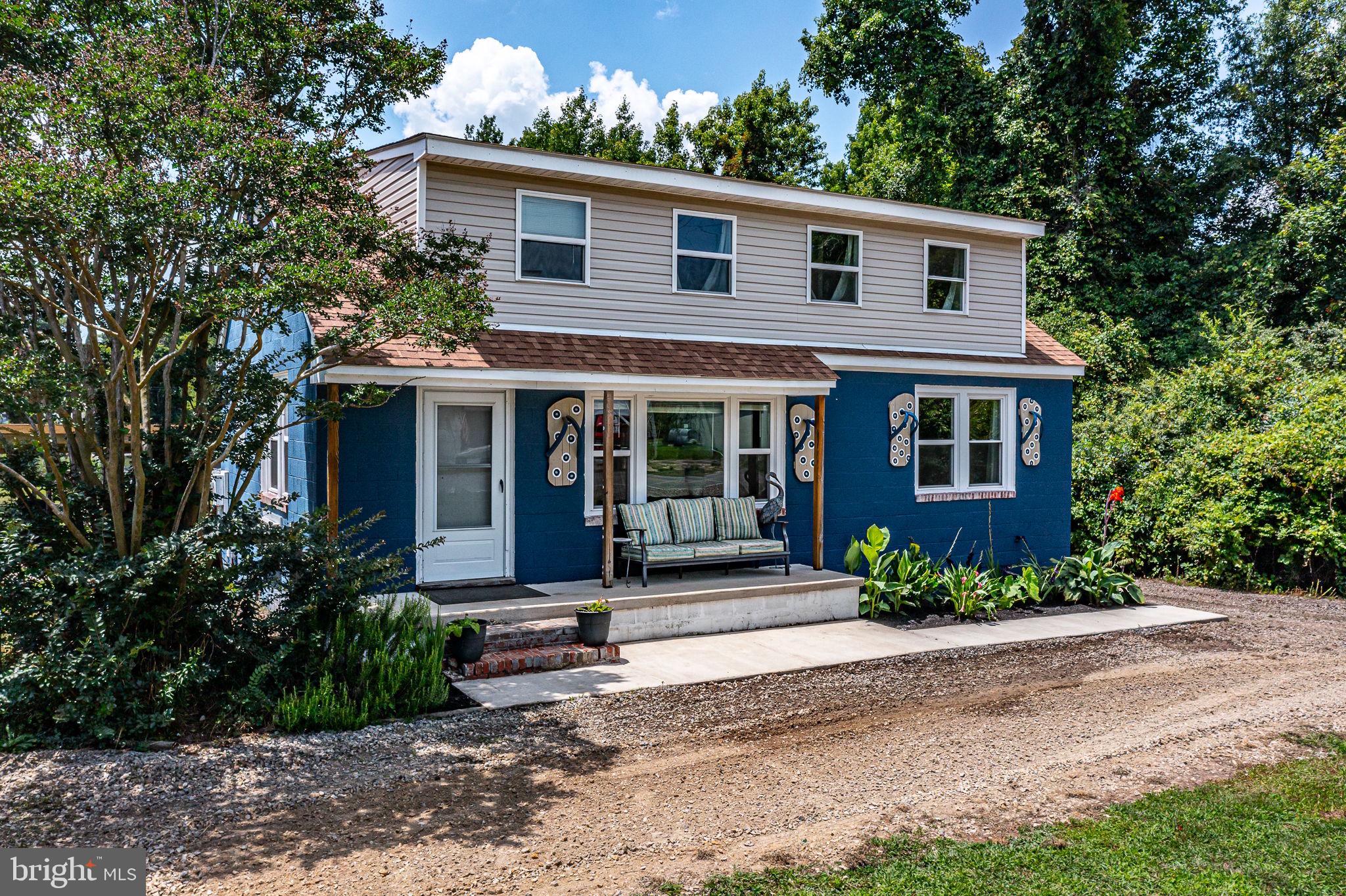 2082 FAIRPORT ROAD