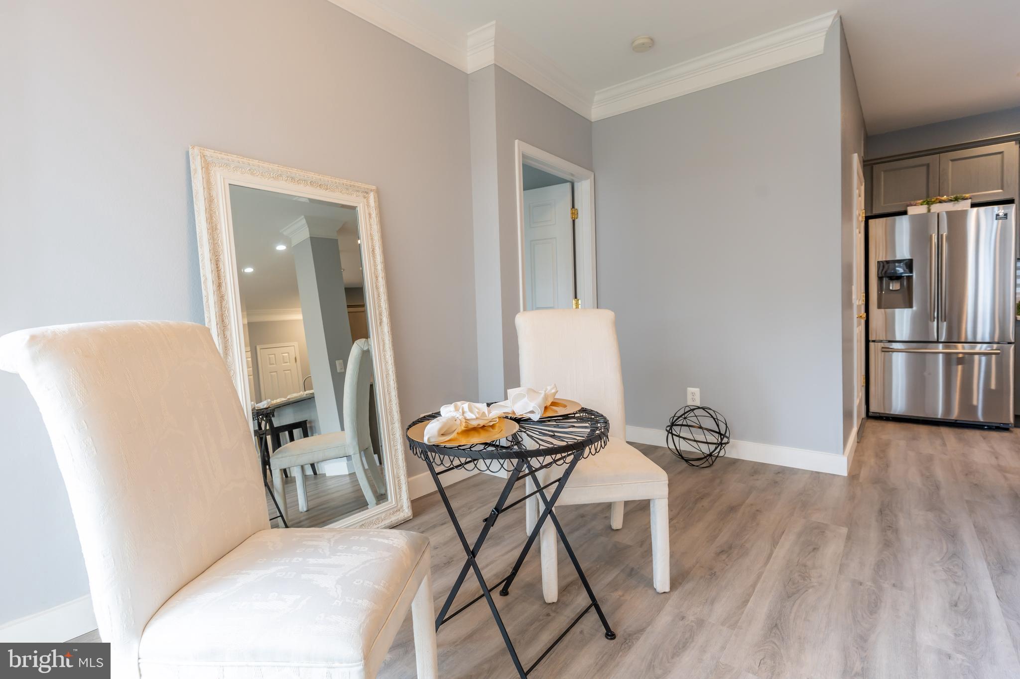 GATES OF MCLEAN - Residential