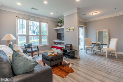 1530 SPRING GATE DRIVE 9121 MCLEAN VA 22102