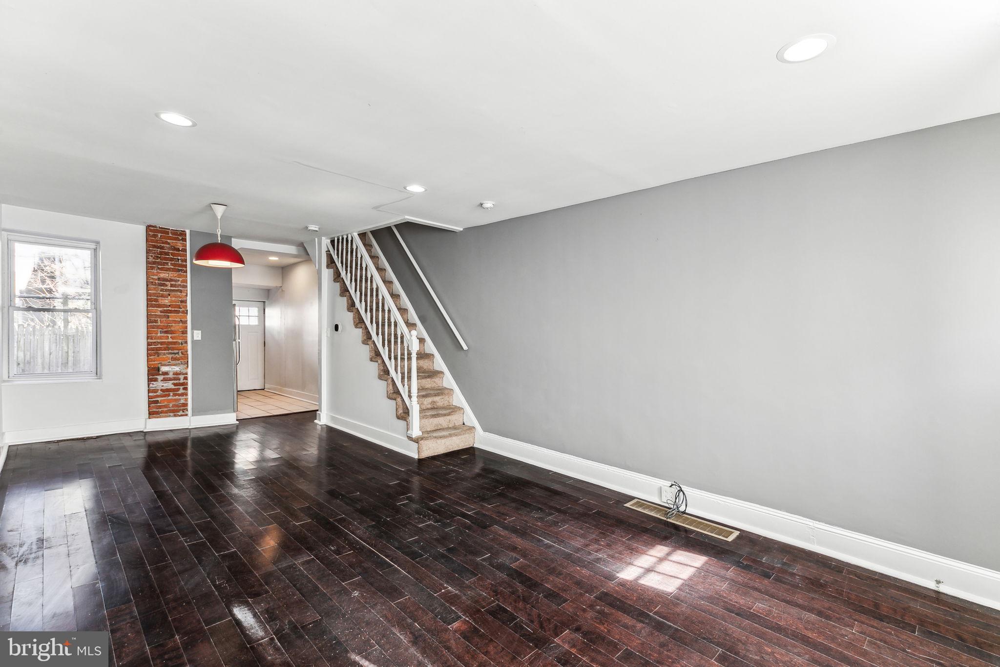POINT BREEZE - Residential