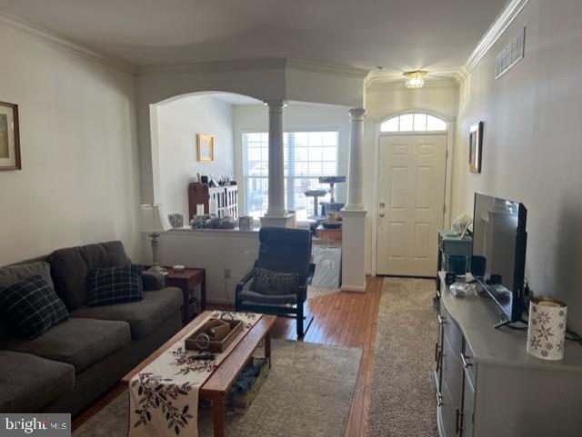 HILL VIEW - Residential