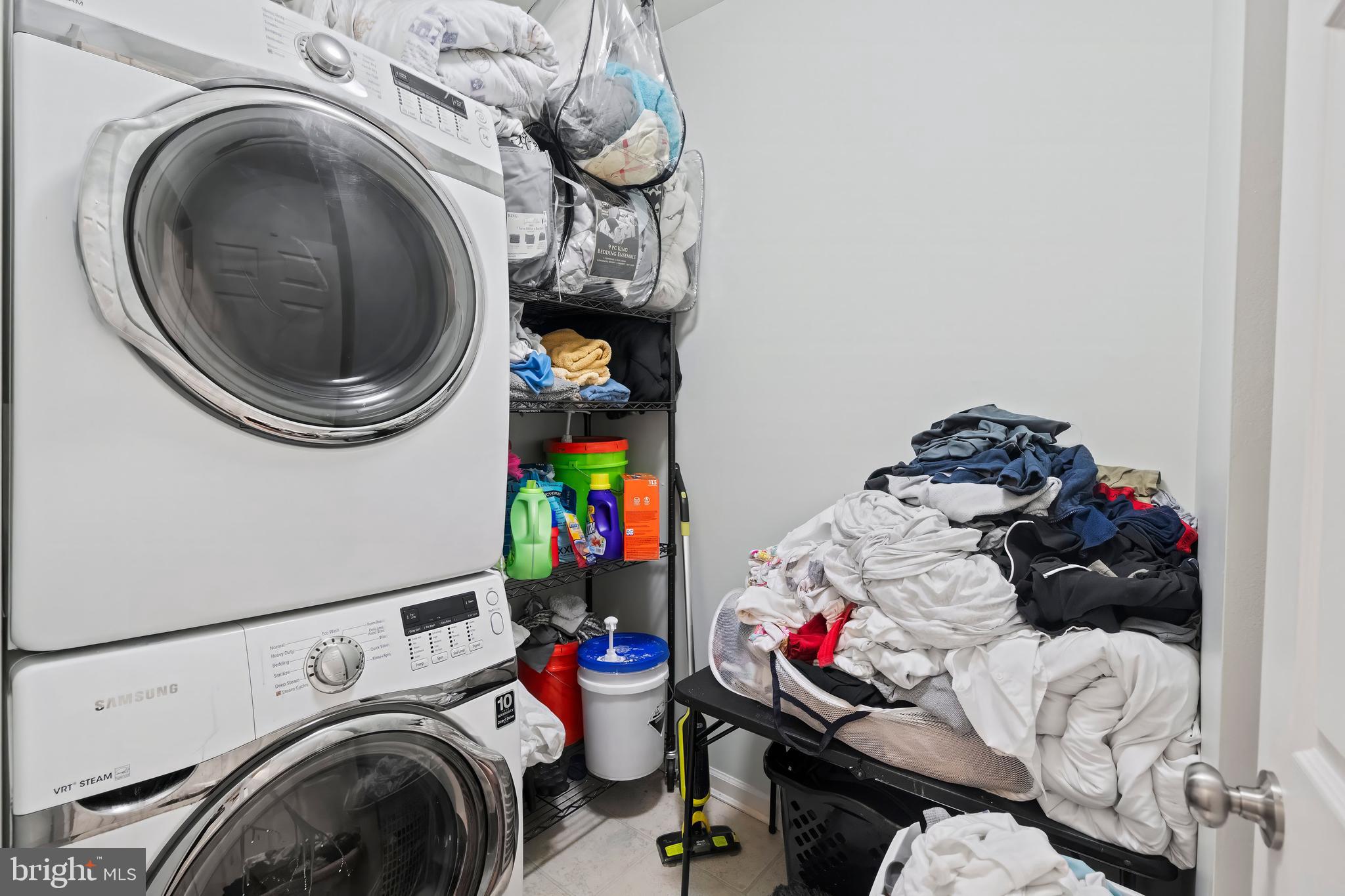 STONEY RUN - Residential