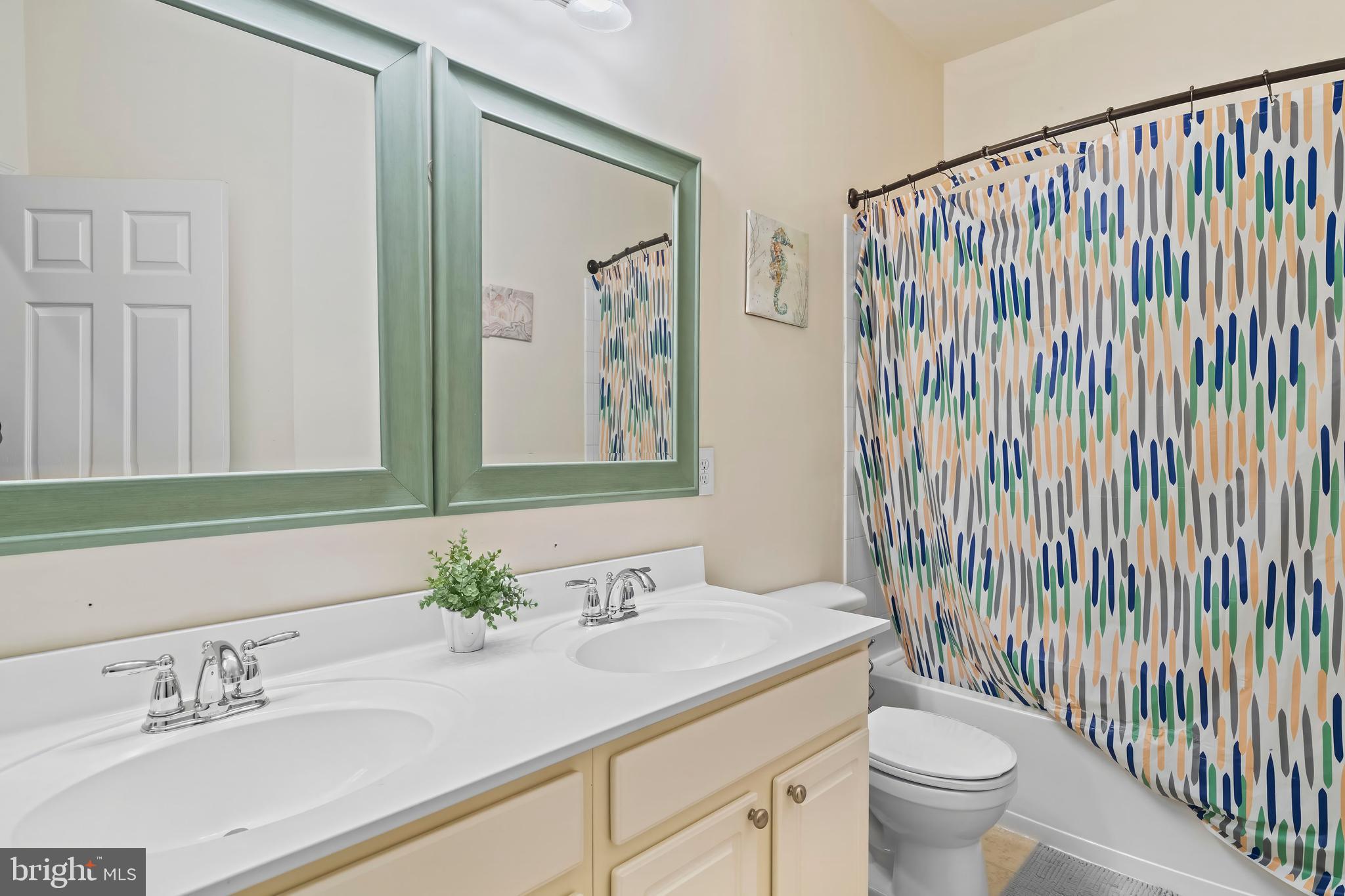 STONEY RUN - Residential