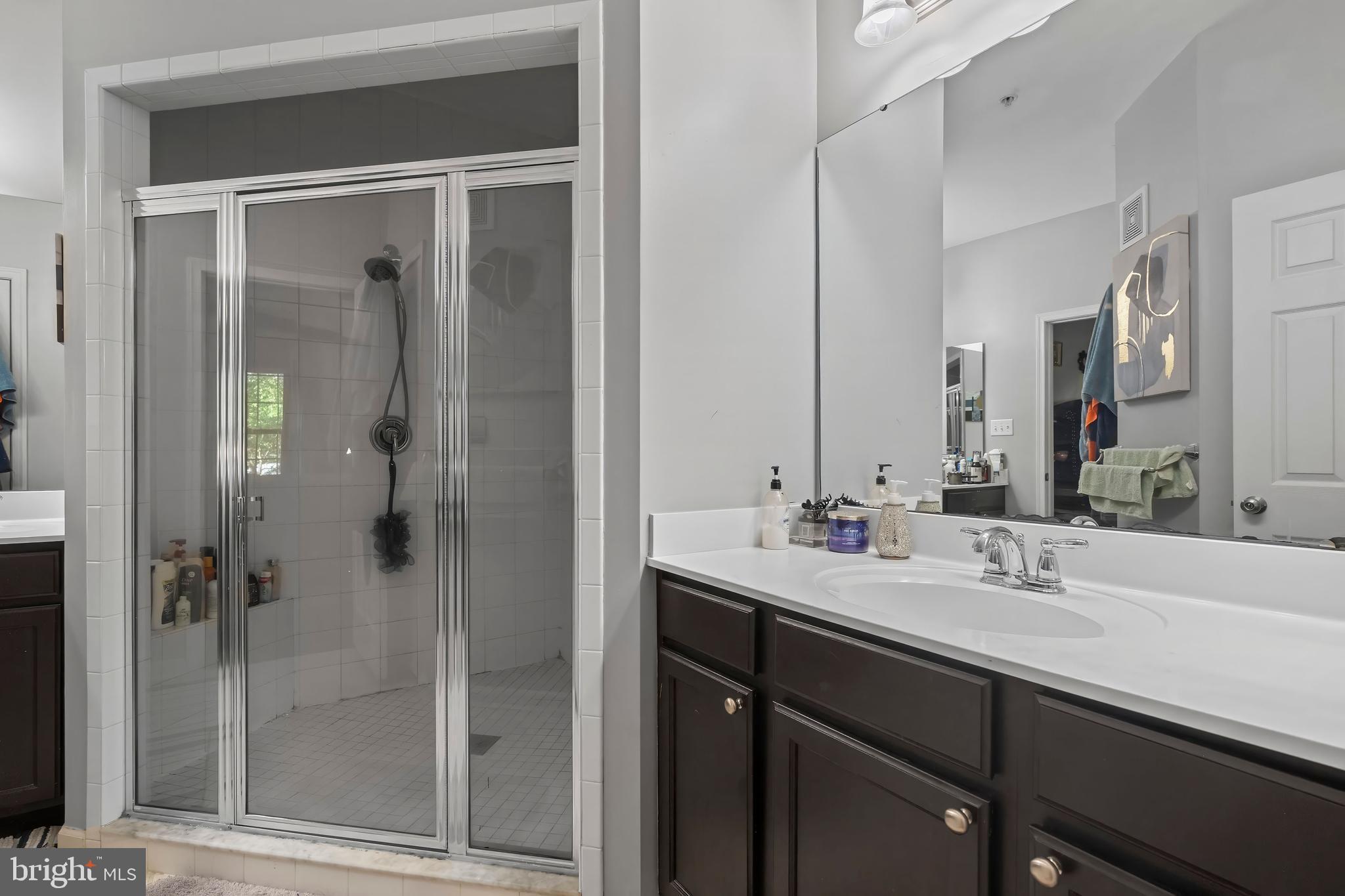 STONEY RUN - Residential