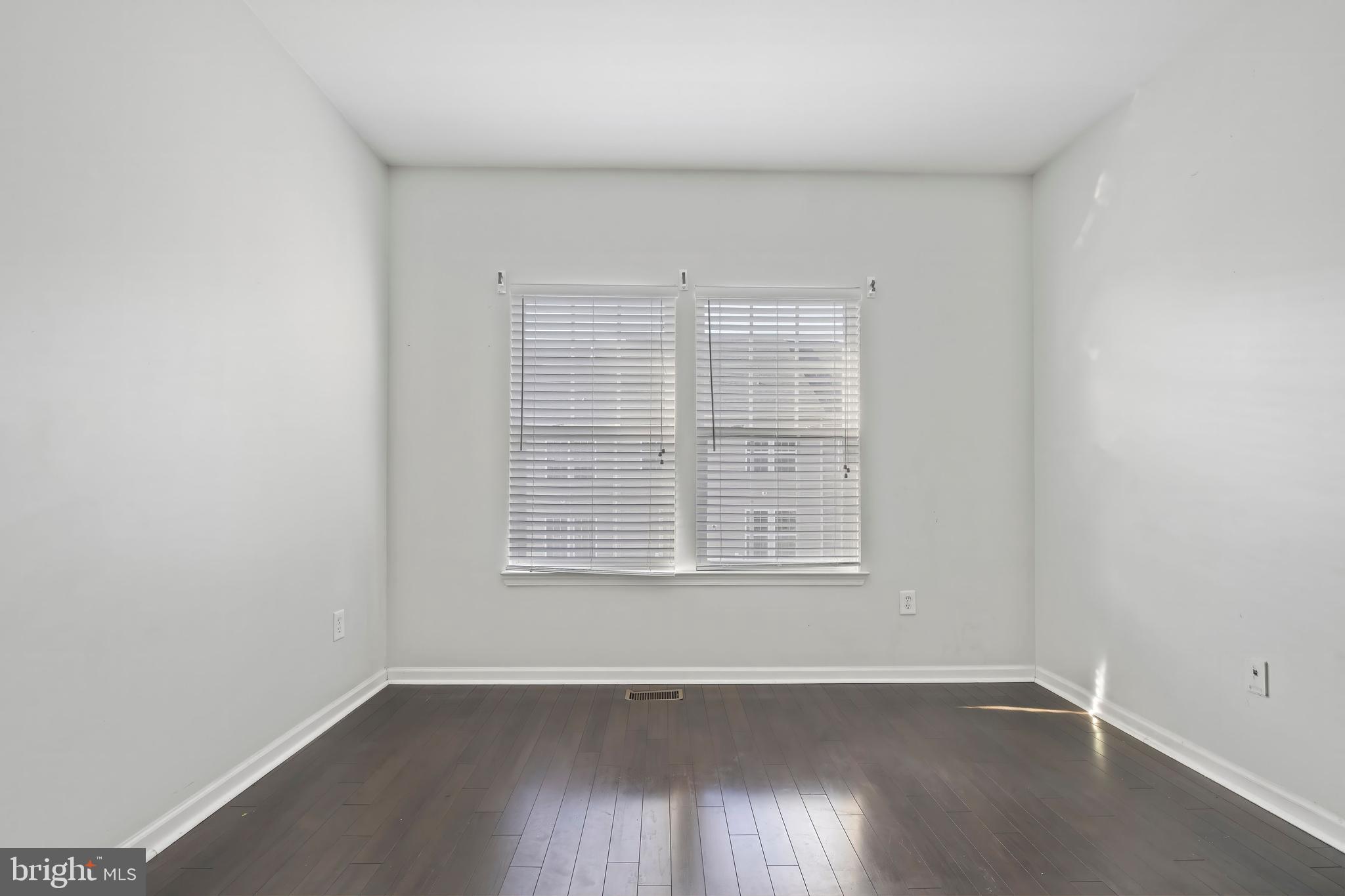 STONEY RUN - Residential