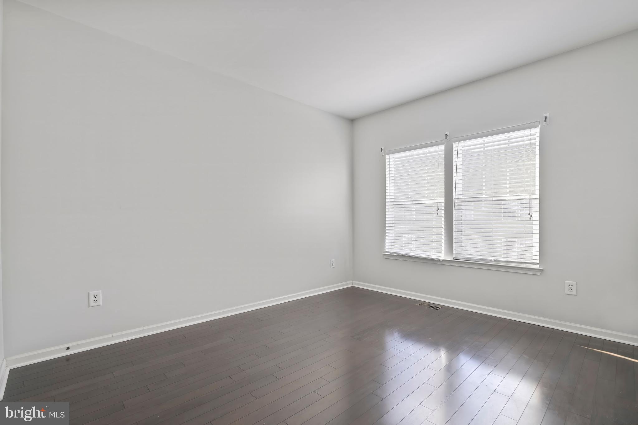 STONEY RUN - Residential