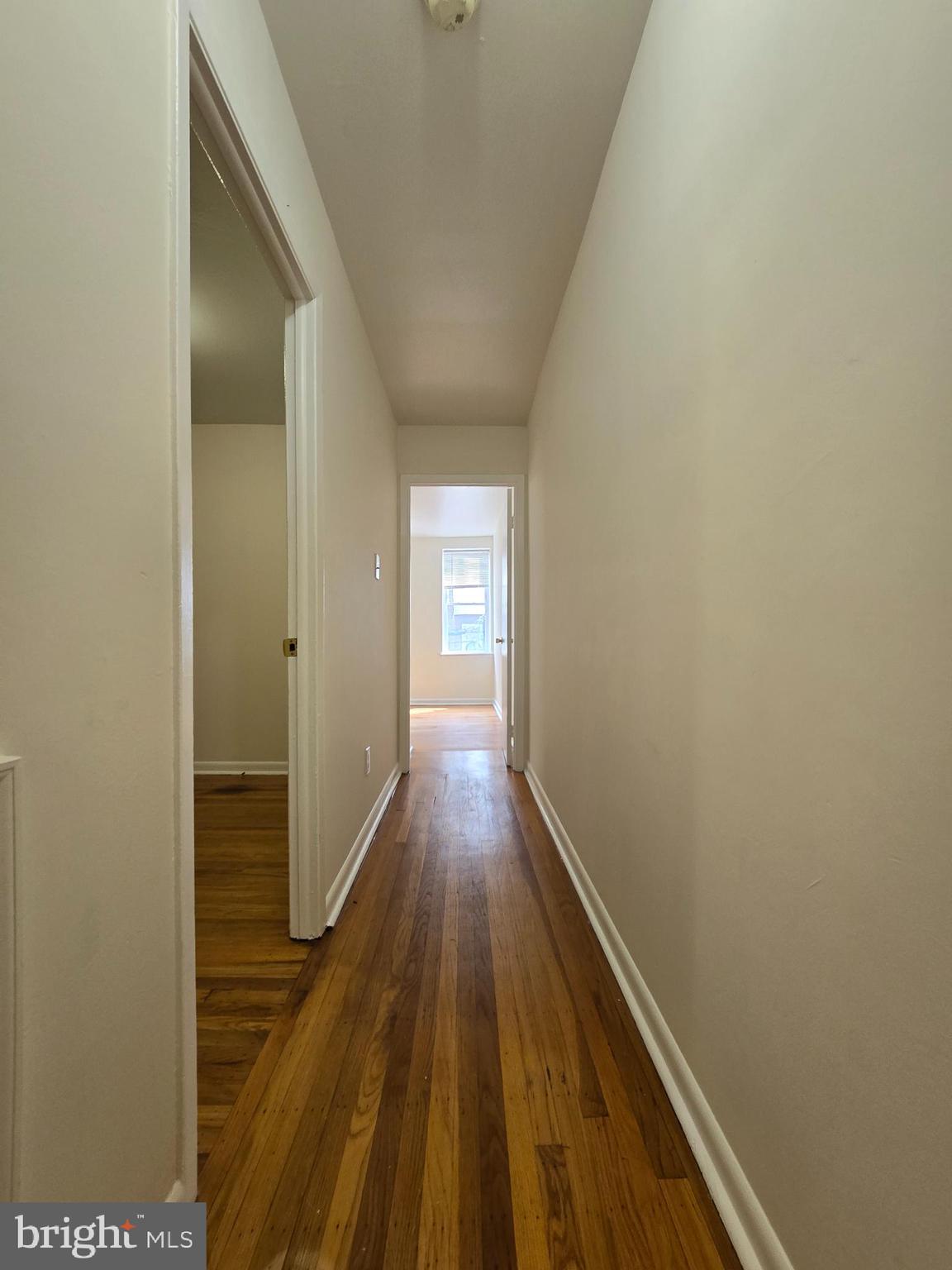 MANTUA - Residential Lease