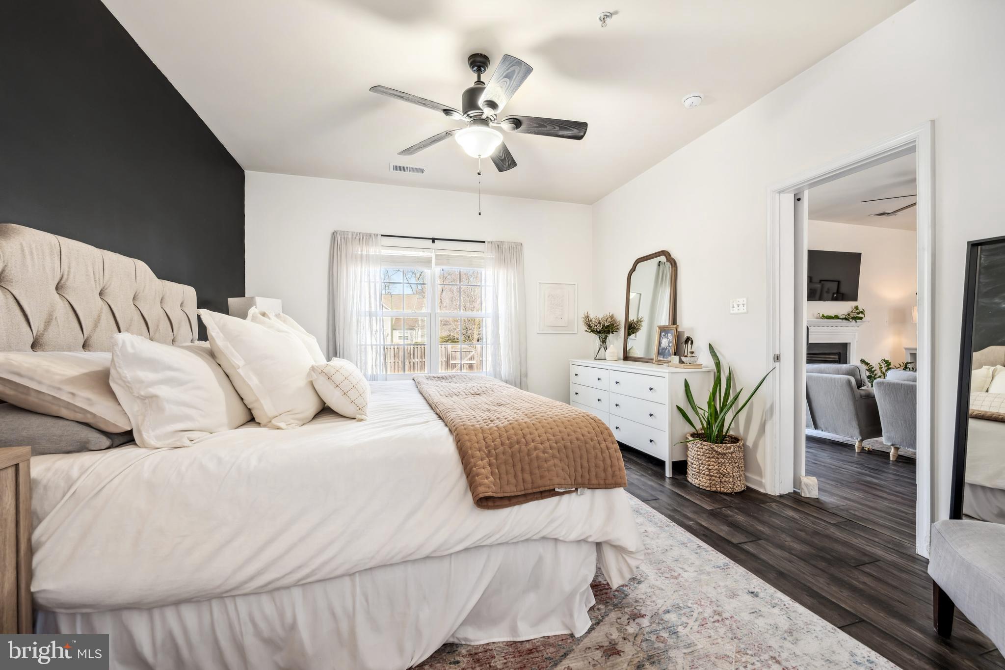 LAKELANDS AT EASTON - Residential