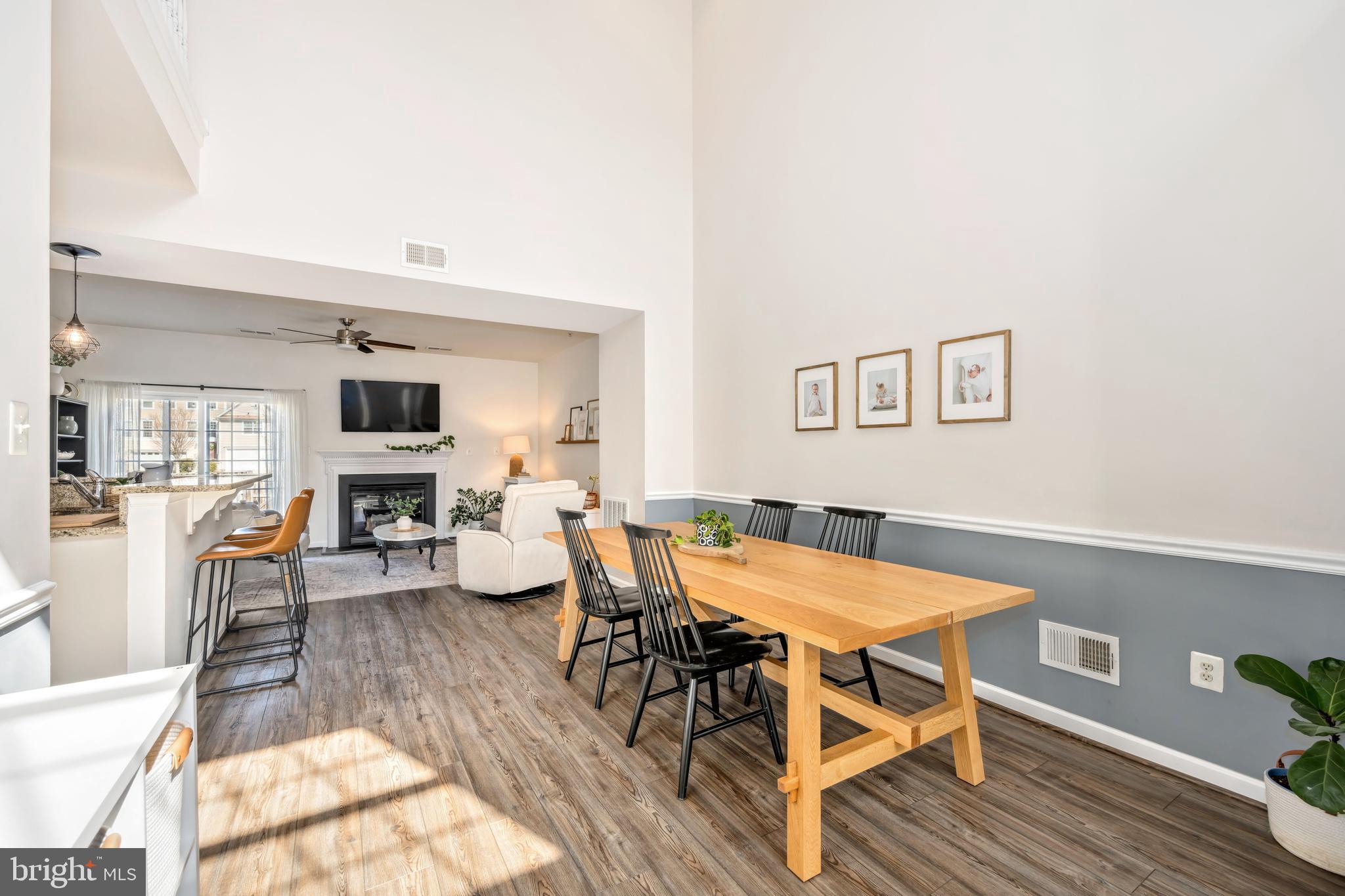 LAKELANDS AT EASTON - Residential