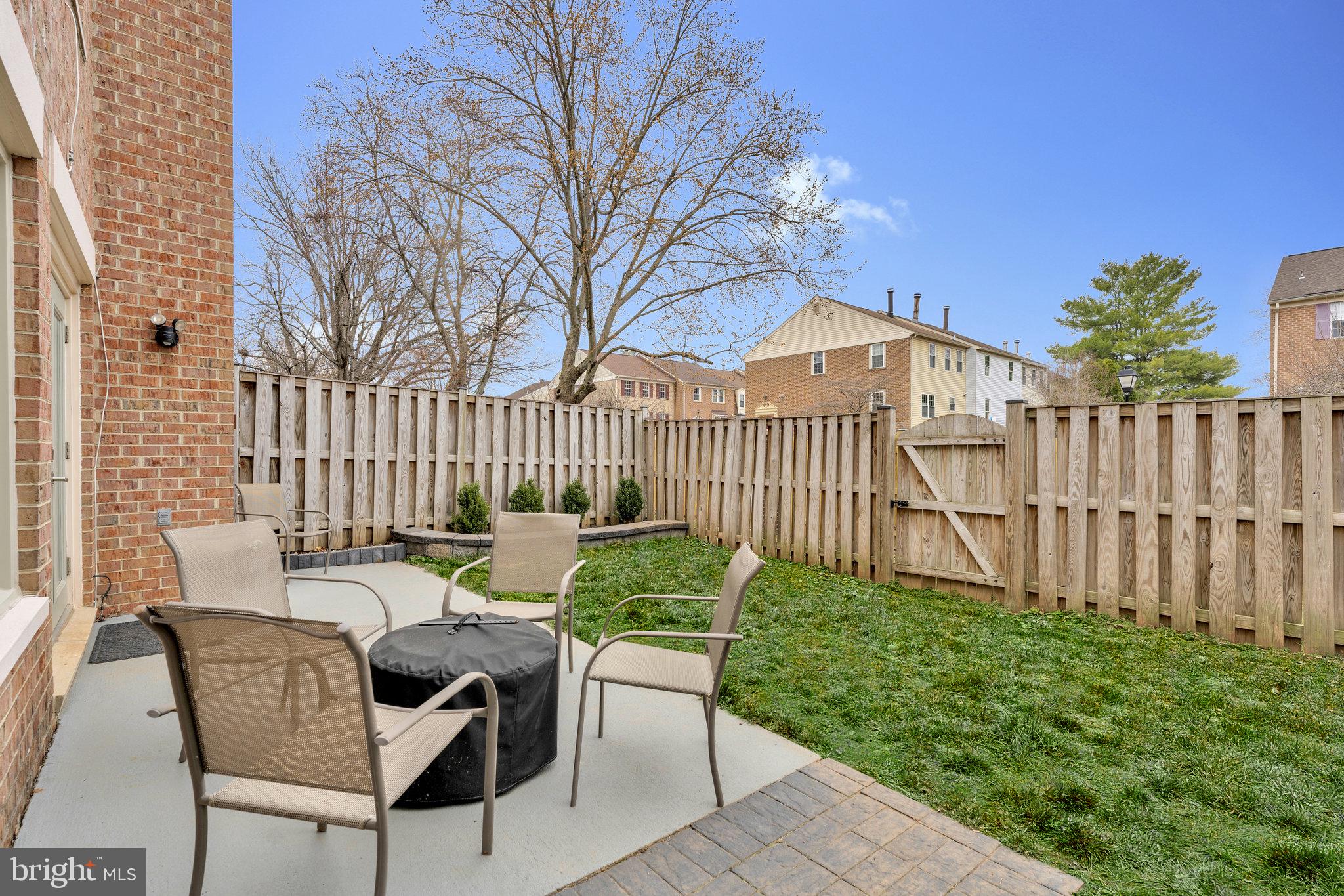 TREEBROOKE CONDOMINIUM - Residential